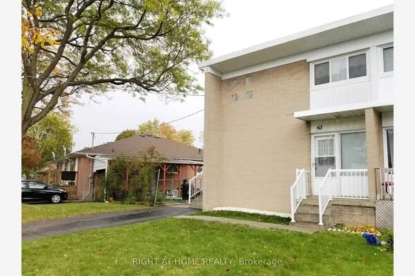 63 Lindsay Avenue