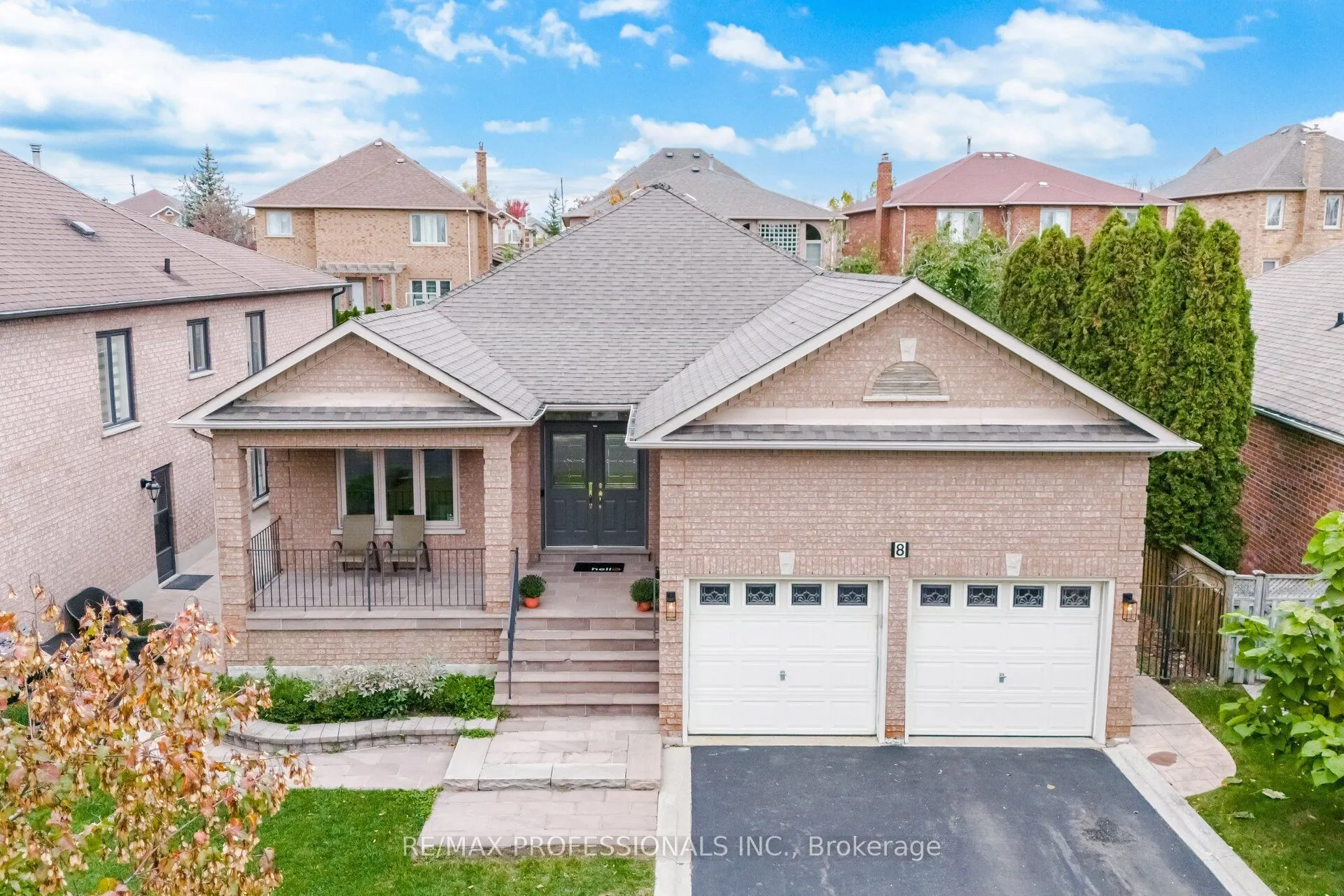 8 Piper Court