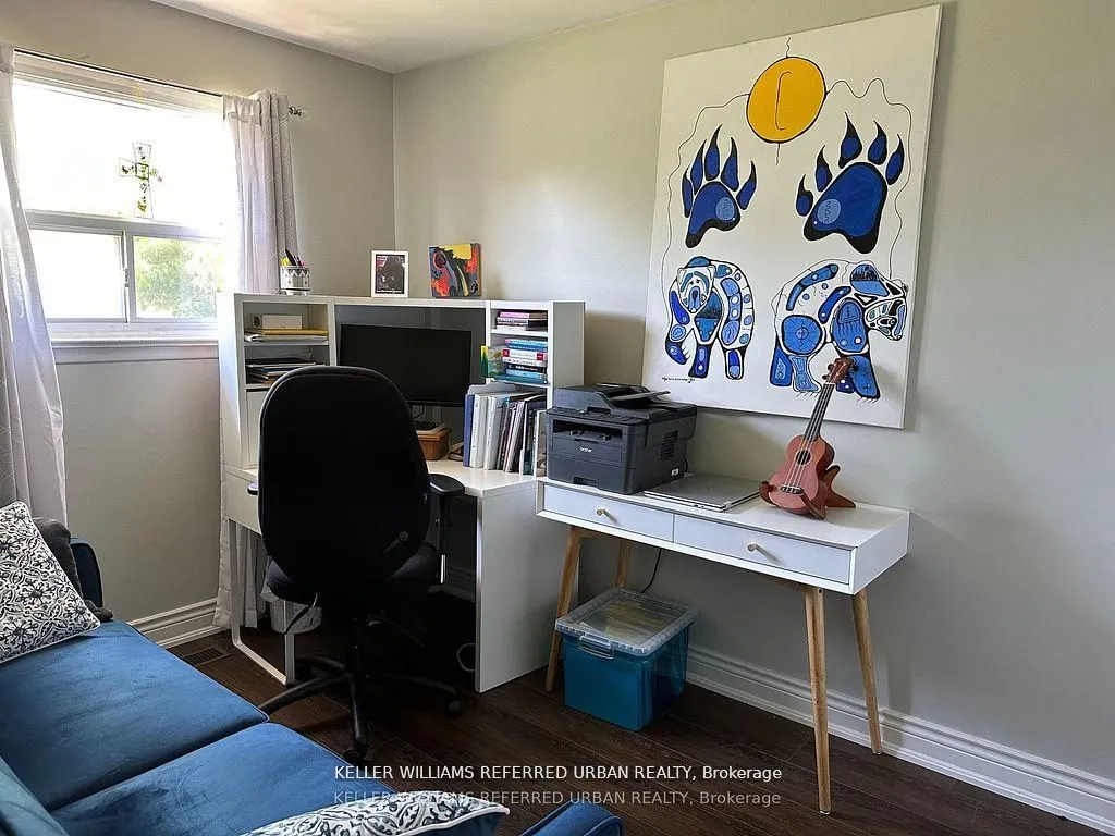 30 Collins Crescent #Main