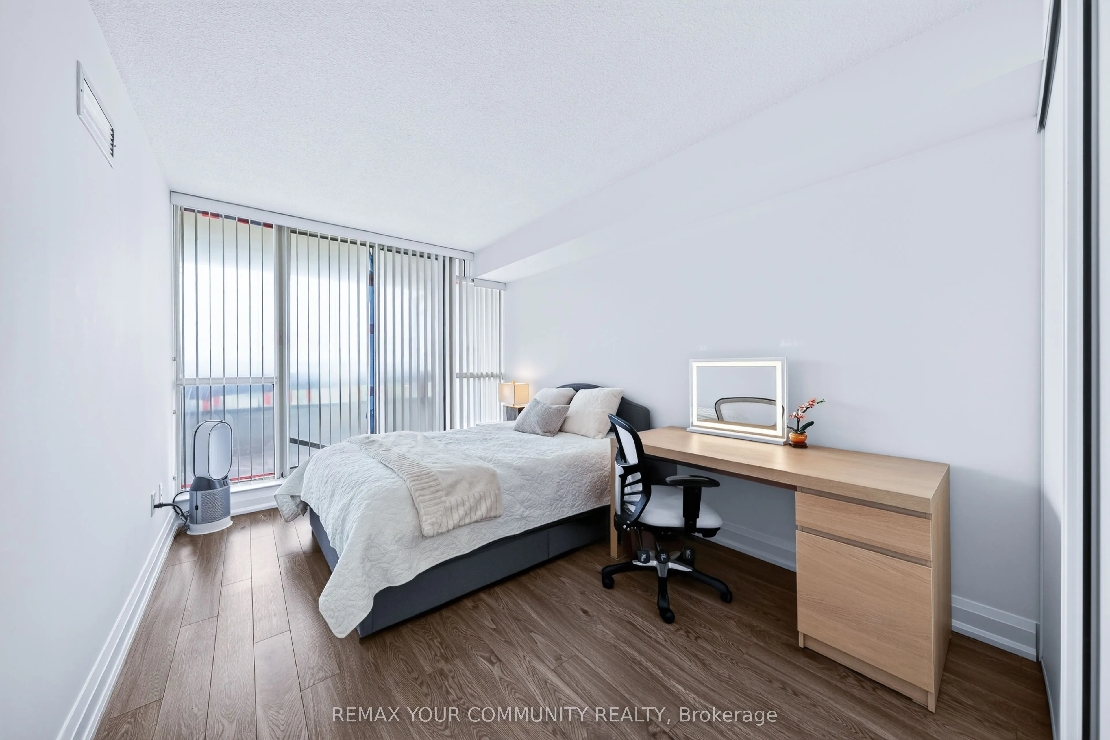 8501 Bayview Avenue #1011