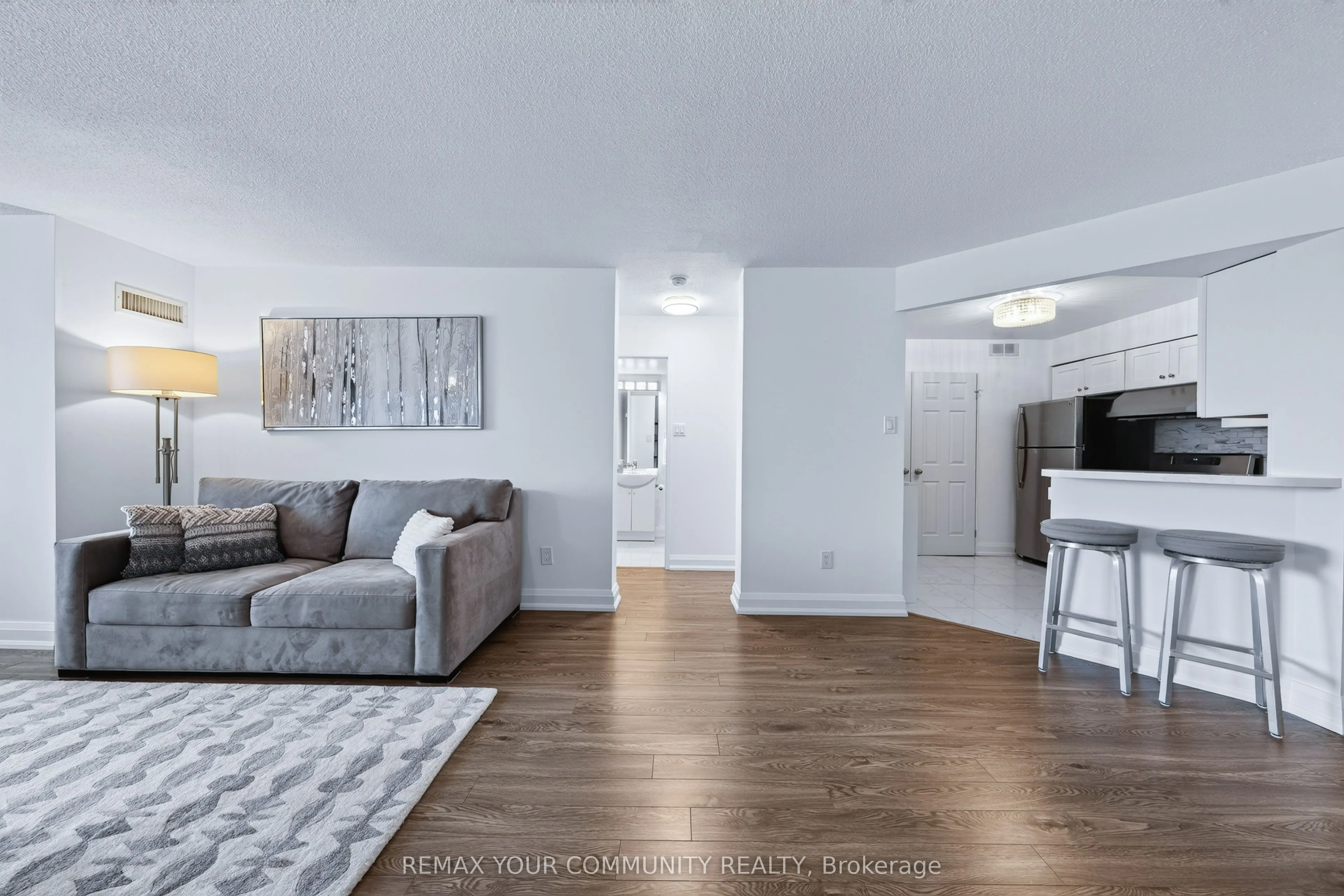 8501 Bayview Avenue #1011