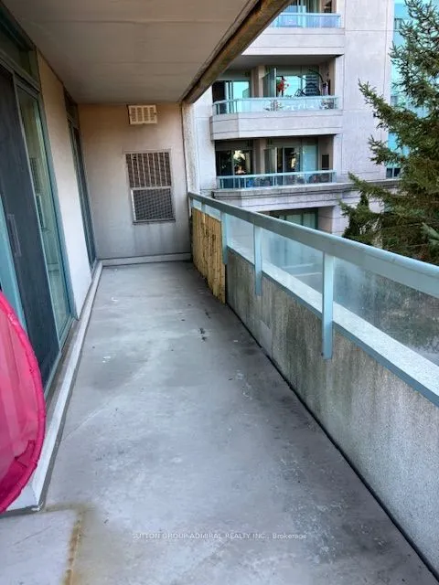 5 Emerald Lane #202