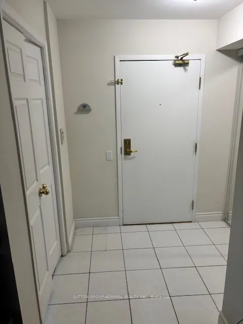 5 Emerald Lane #202