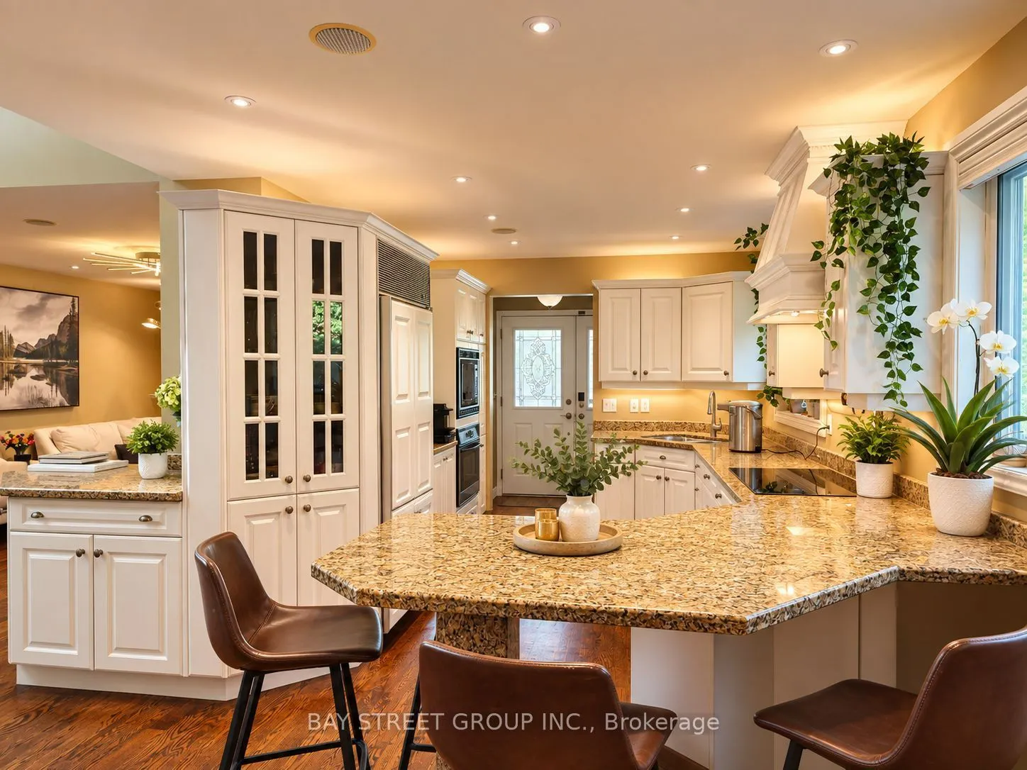 111 Fred Varley Drive