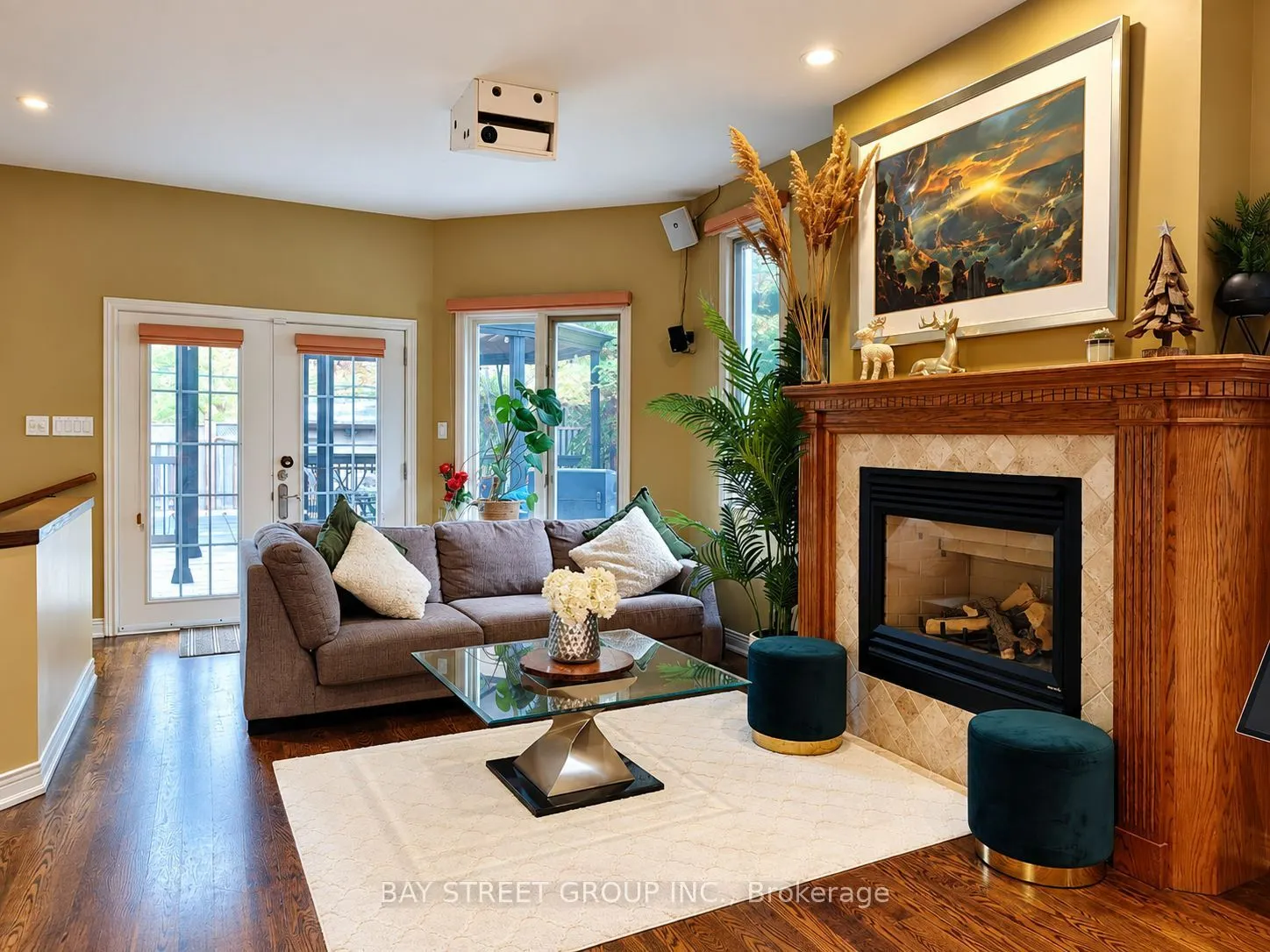 111 Fred Varley Drive