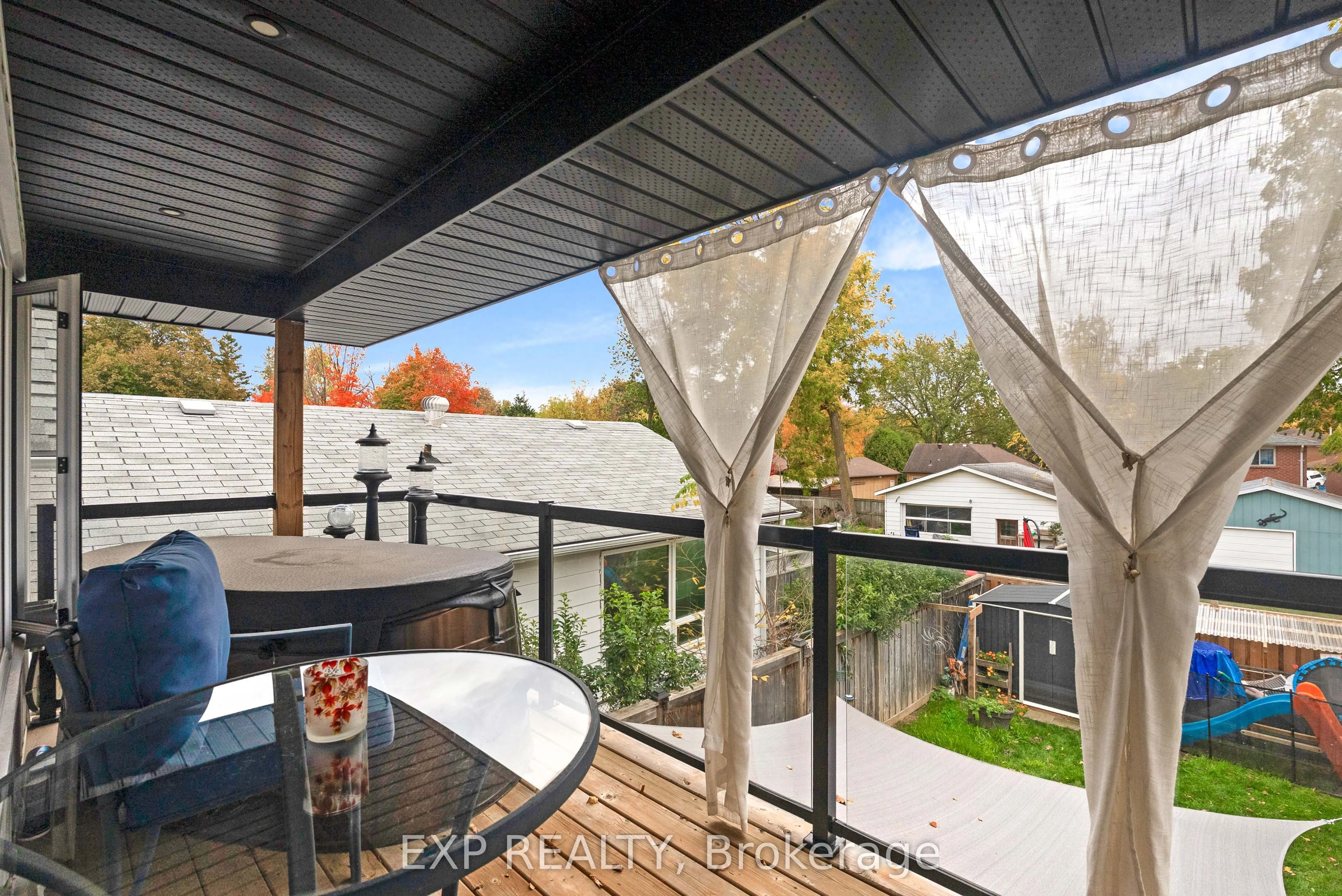 143 Albert Street W