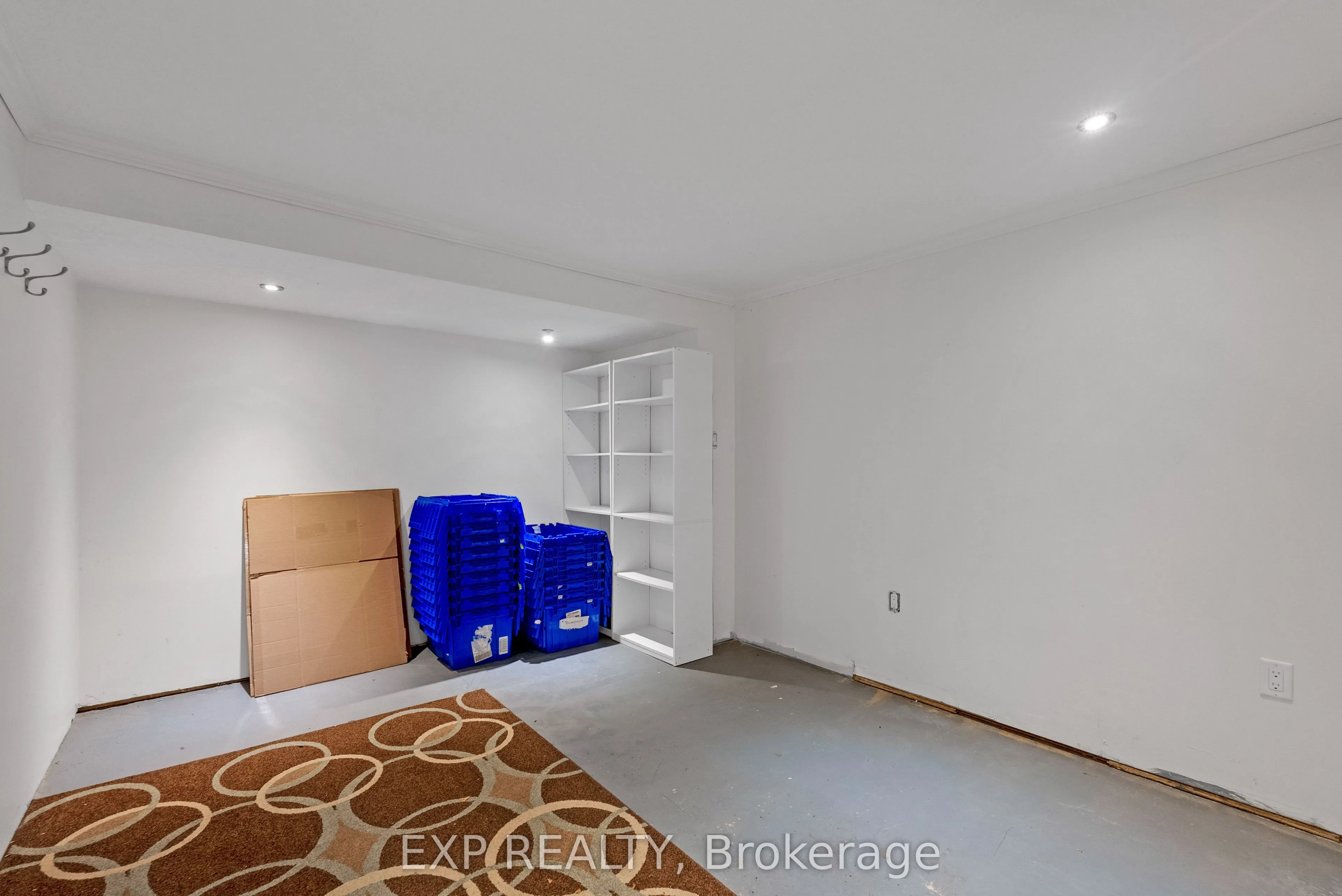 143 Albert Street W