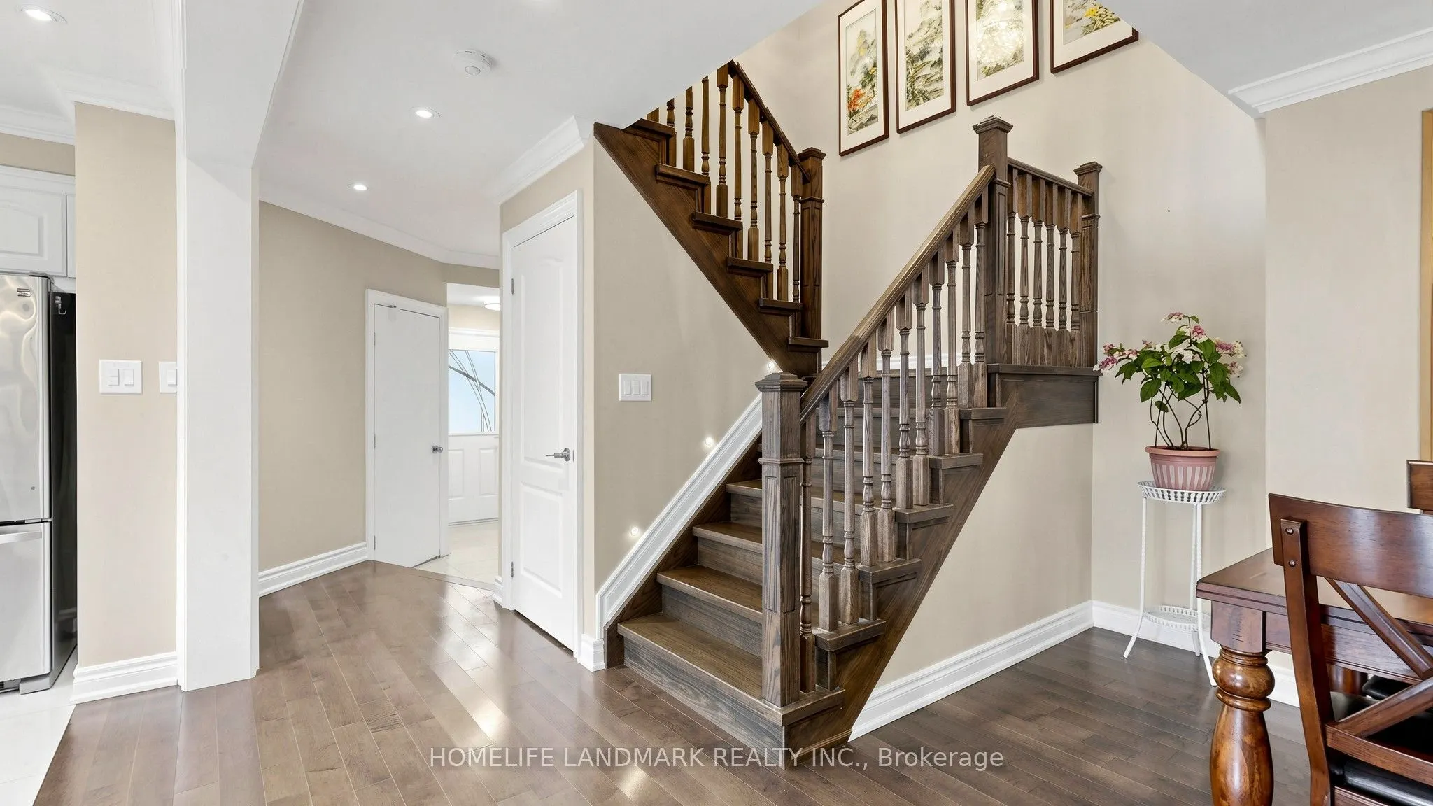 4 Bishop Crescent