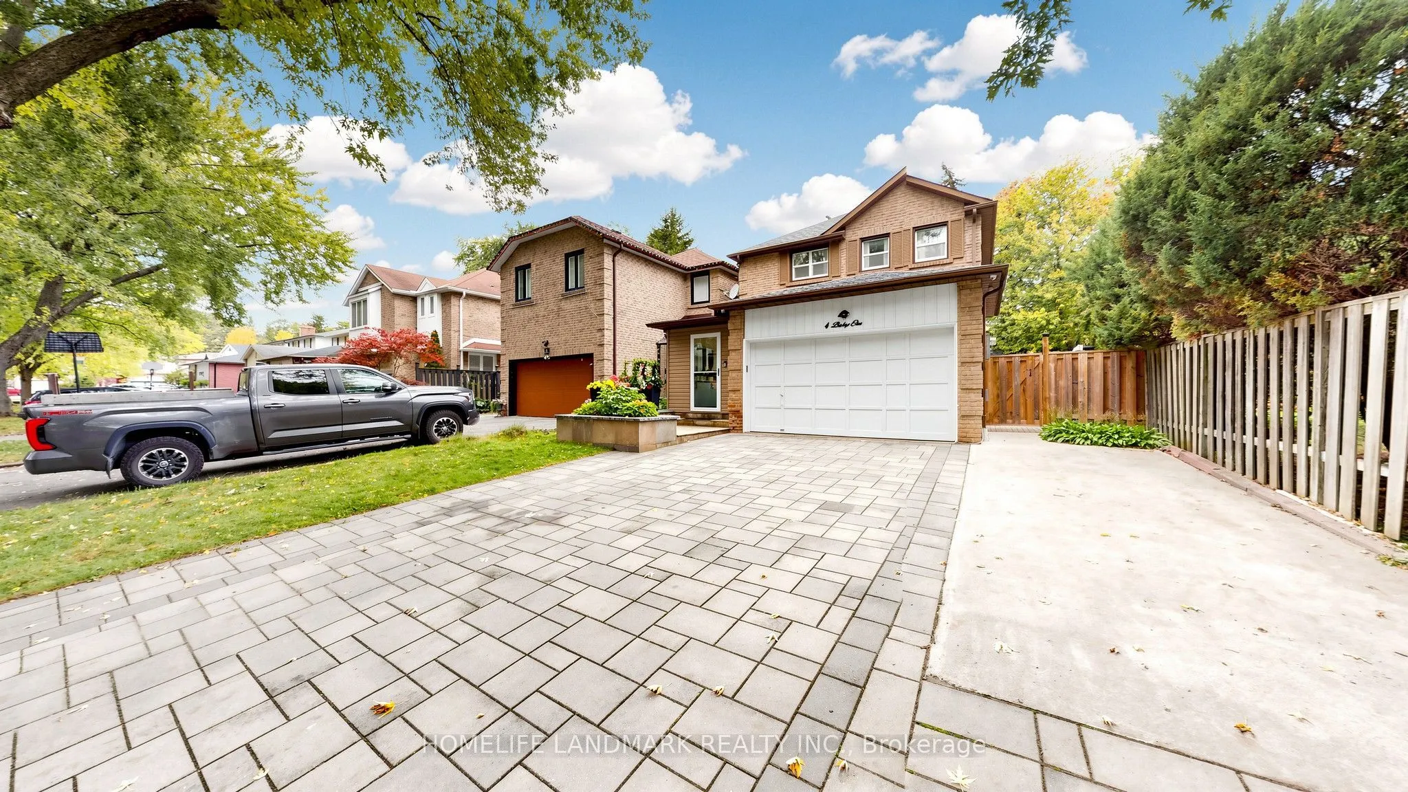 4 Bishop Crescent