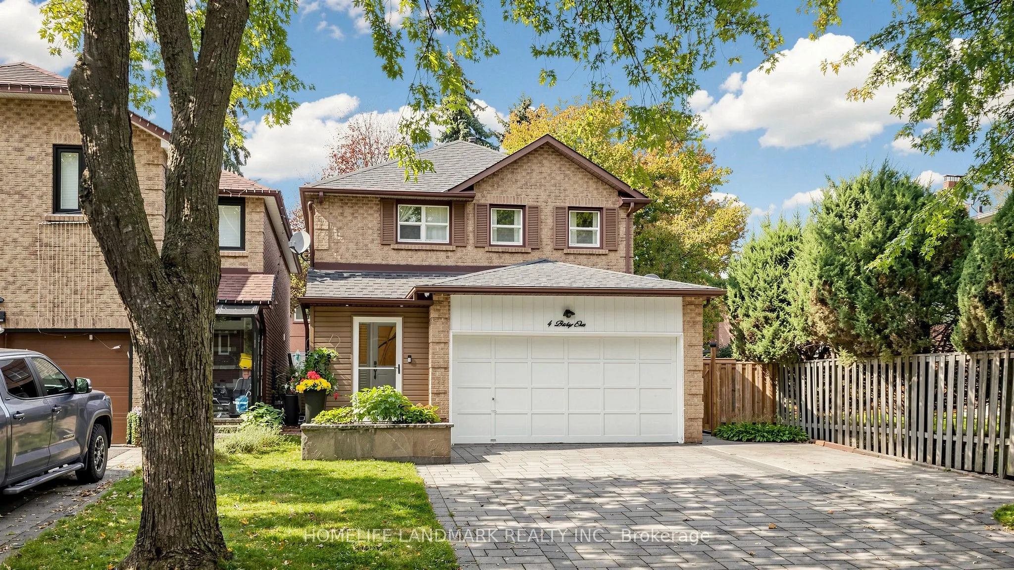 4 Bishop Crescent