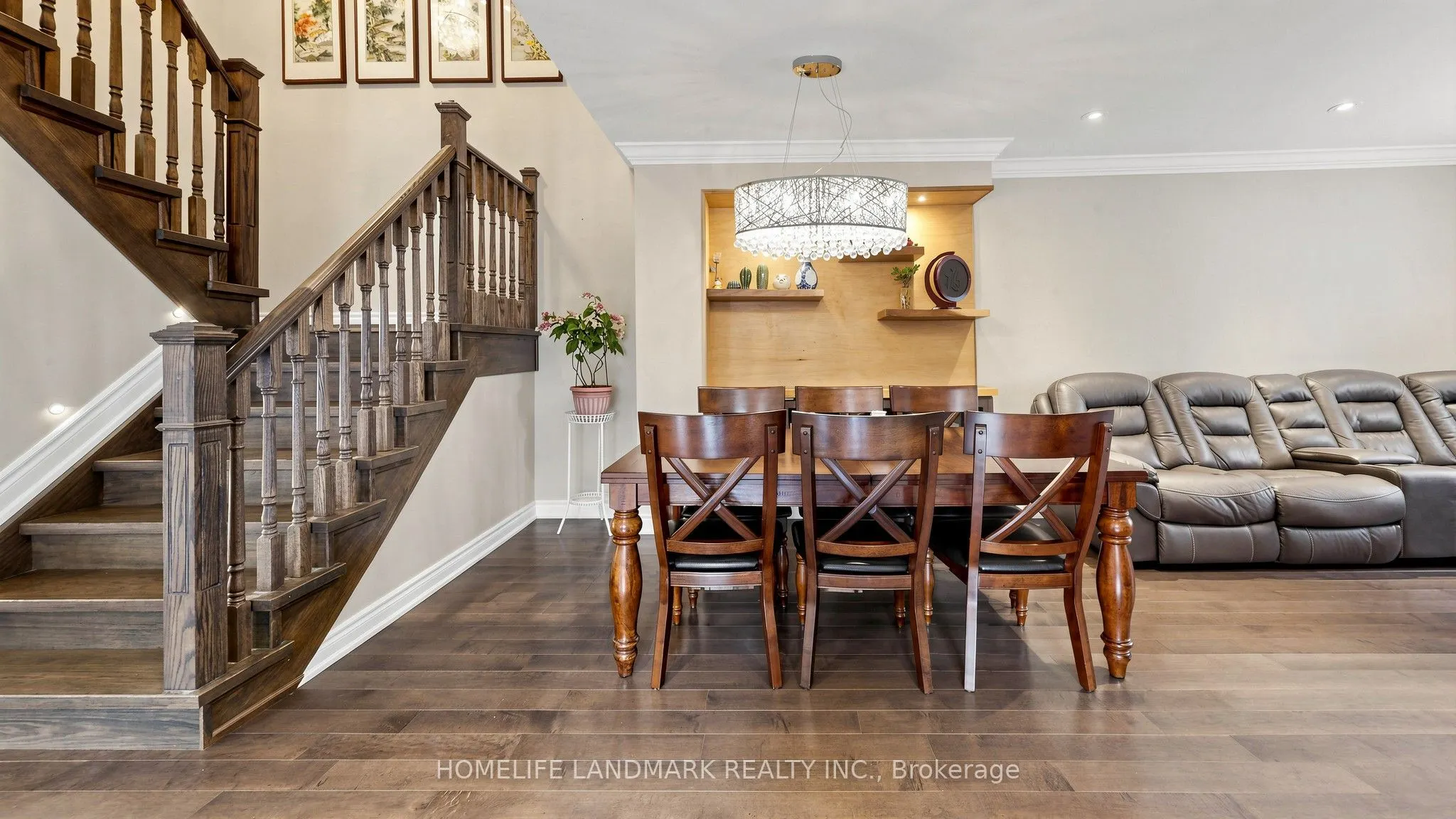 4 Bishop Crescent