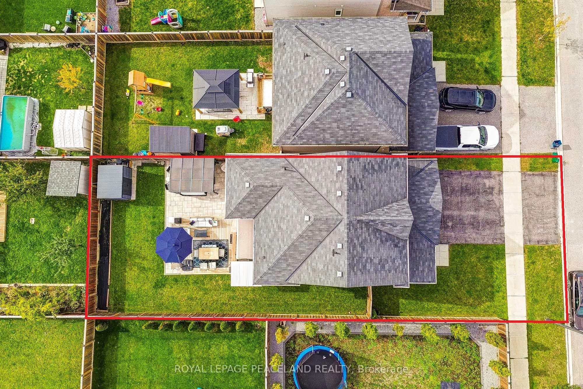 21 Don Hadden Crescent