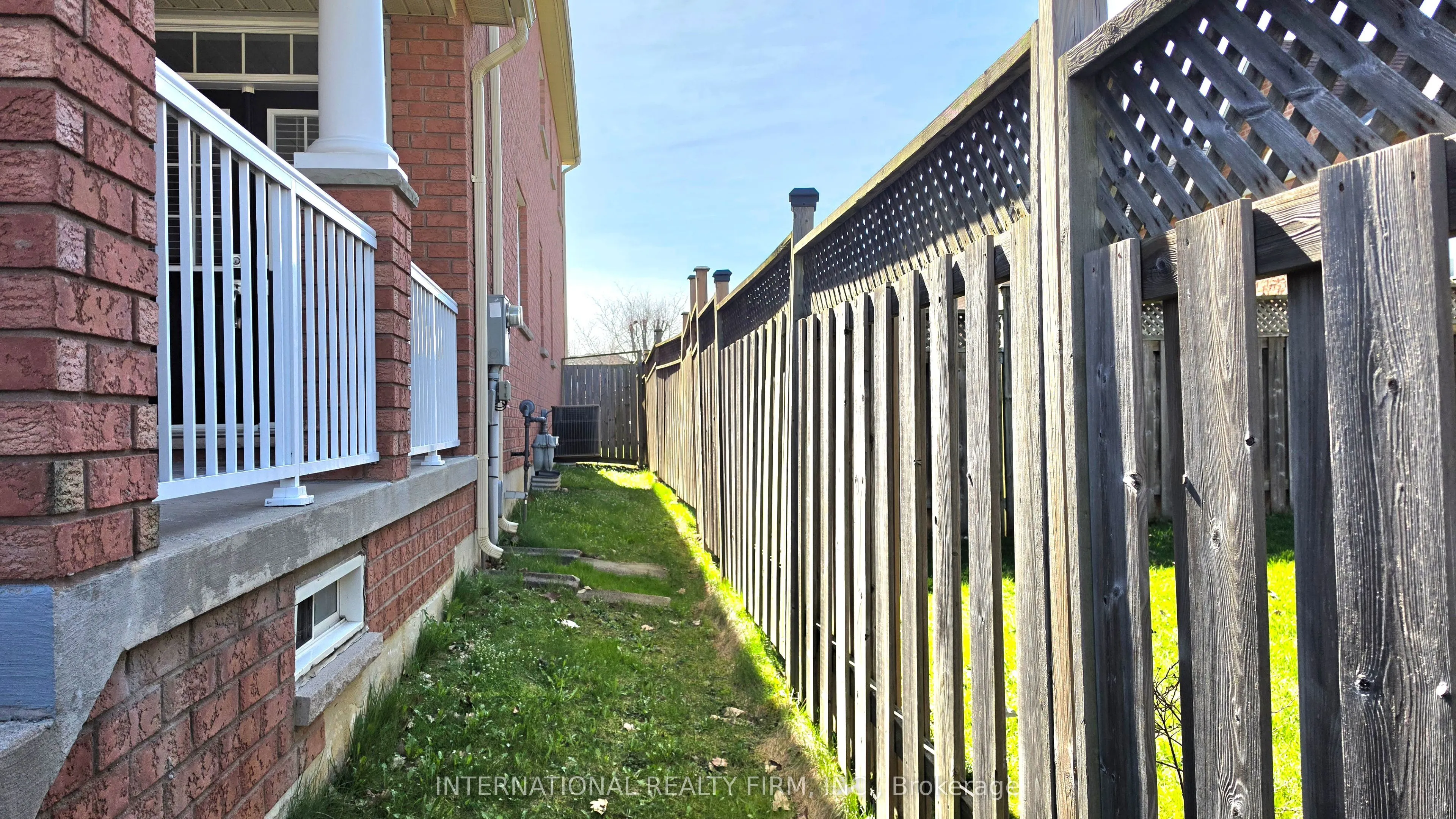 30 O'Hara Crescent