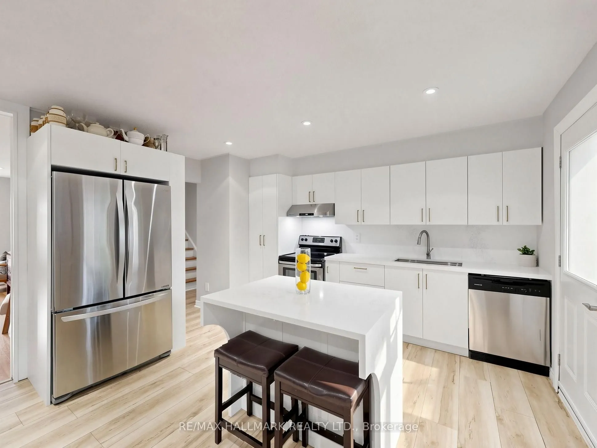 282 Royal Orchard Boulevard #13