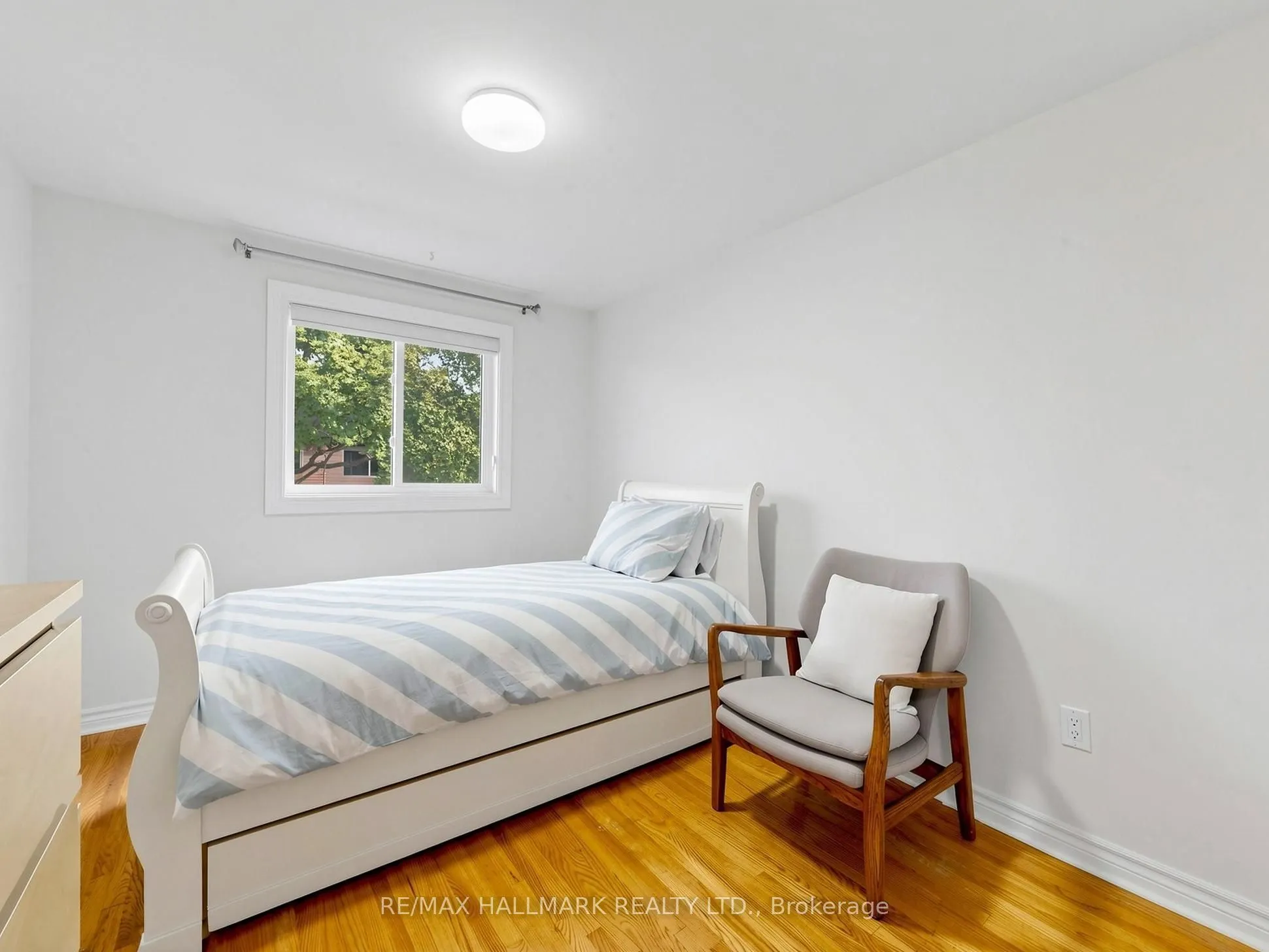 282 Royal Orchard Boulevard #13