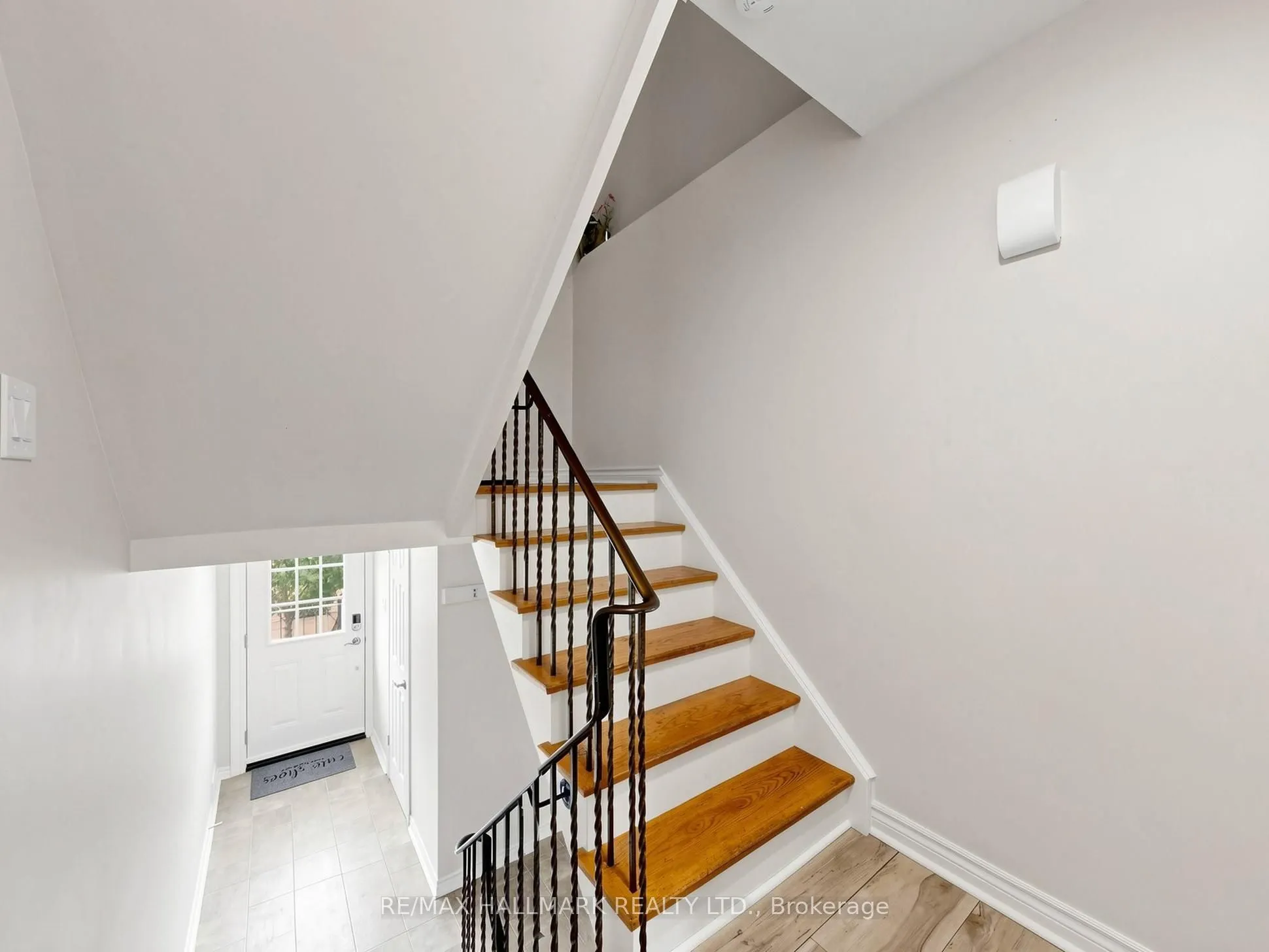 282 Royal Orchard Boulevard #13