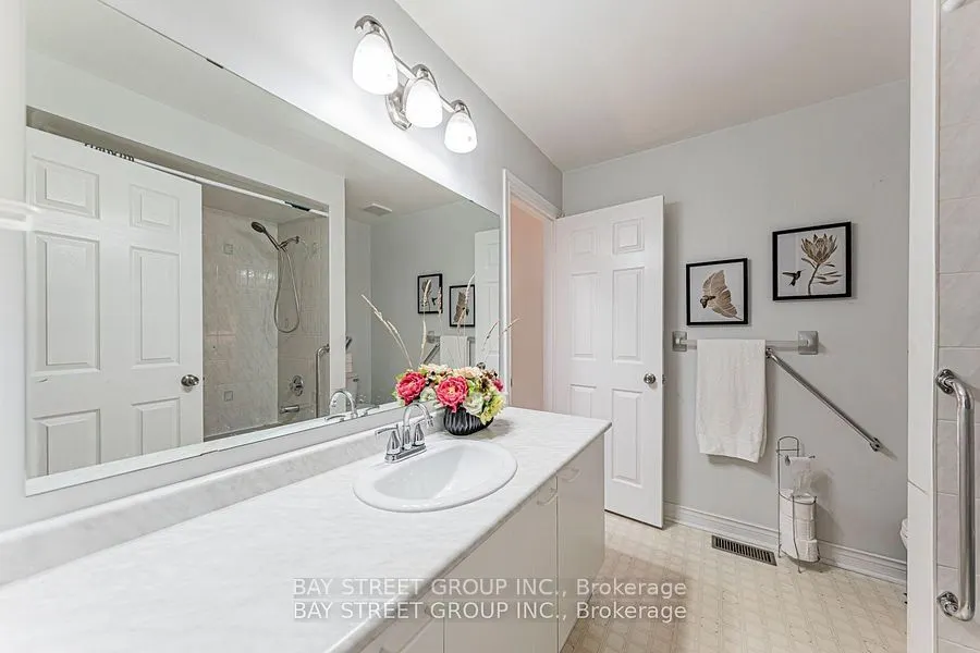 93 Sunbird Boulevard