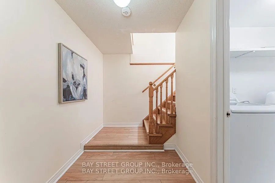 93 Sunbird Boulevard