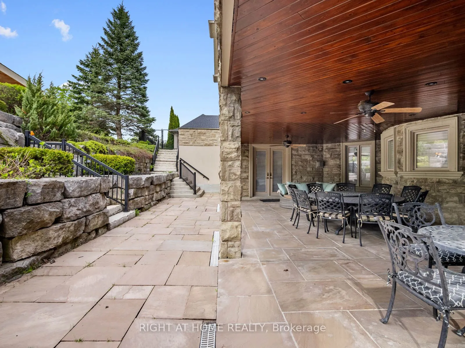100 Rocmary Place