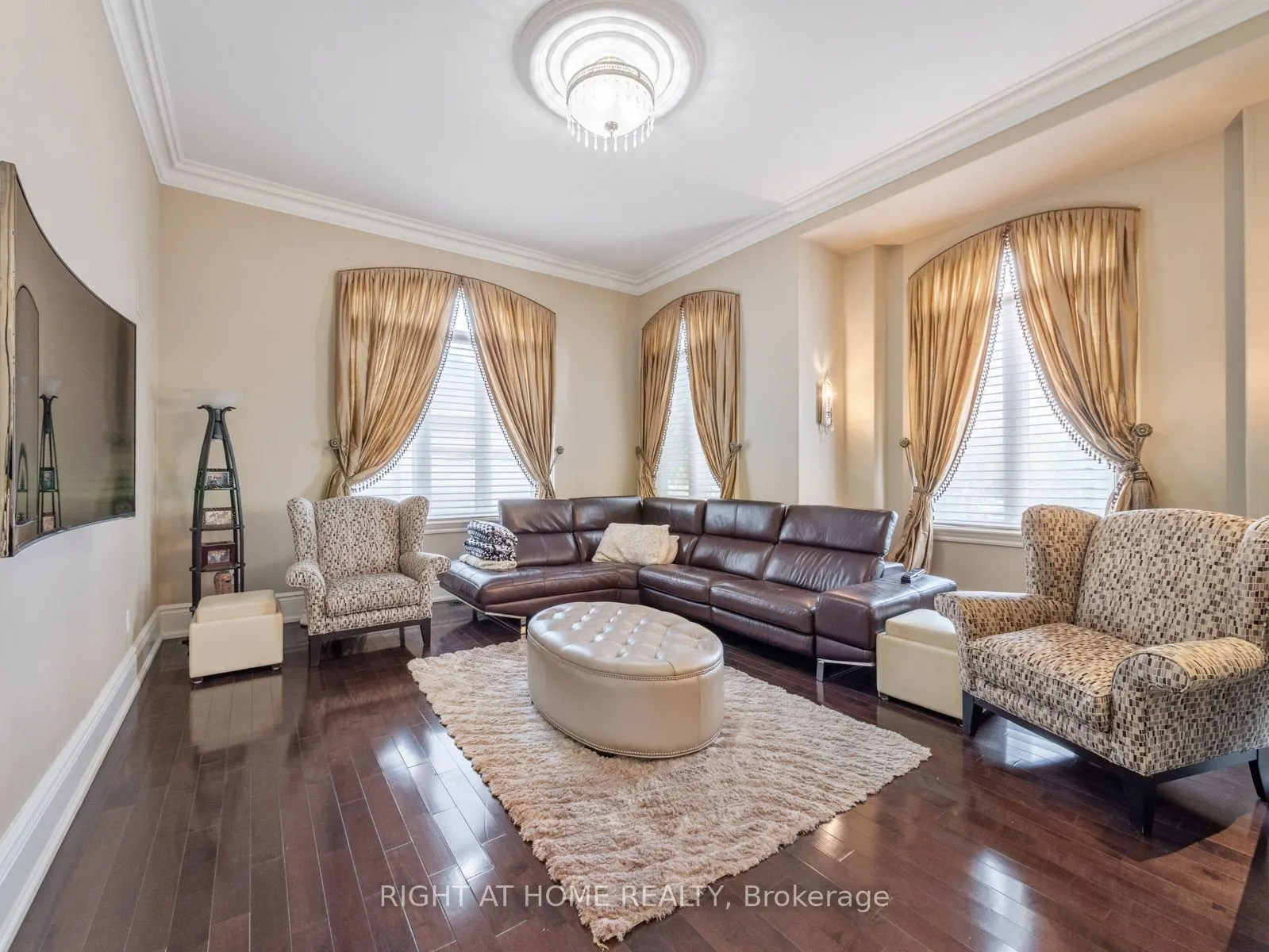 100 Rocmary Place