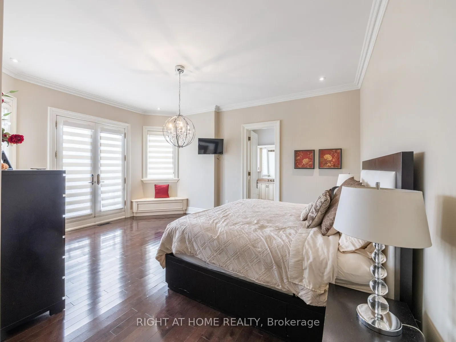 100 Rocmary Place