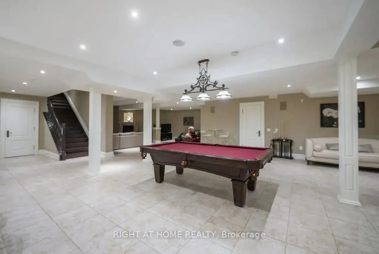 100 Rocmary Place