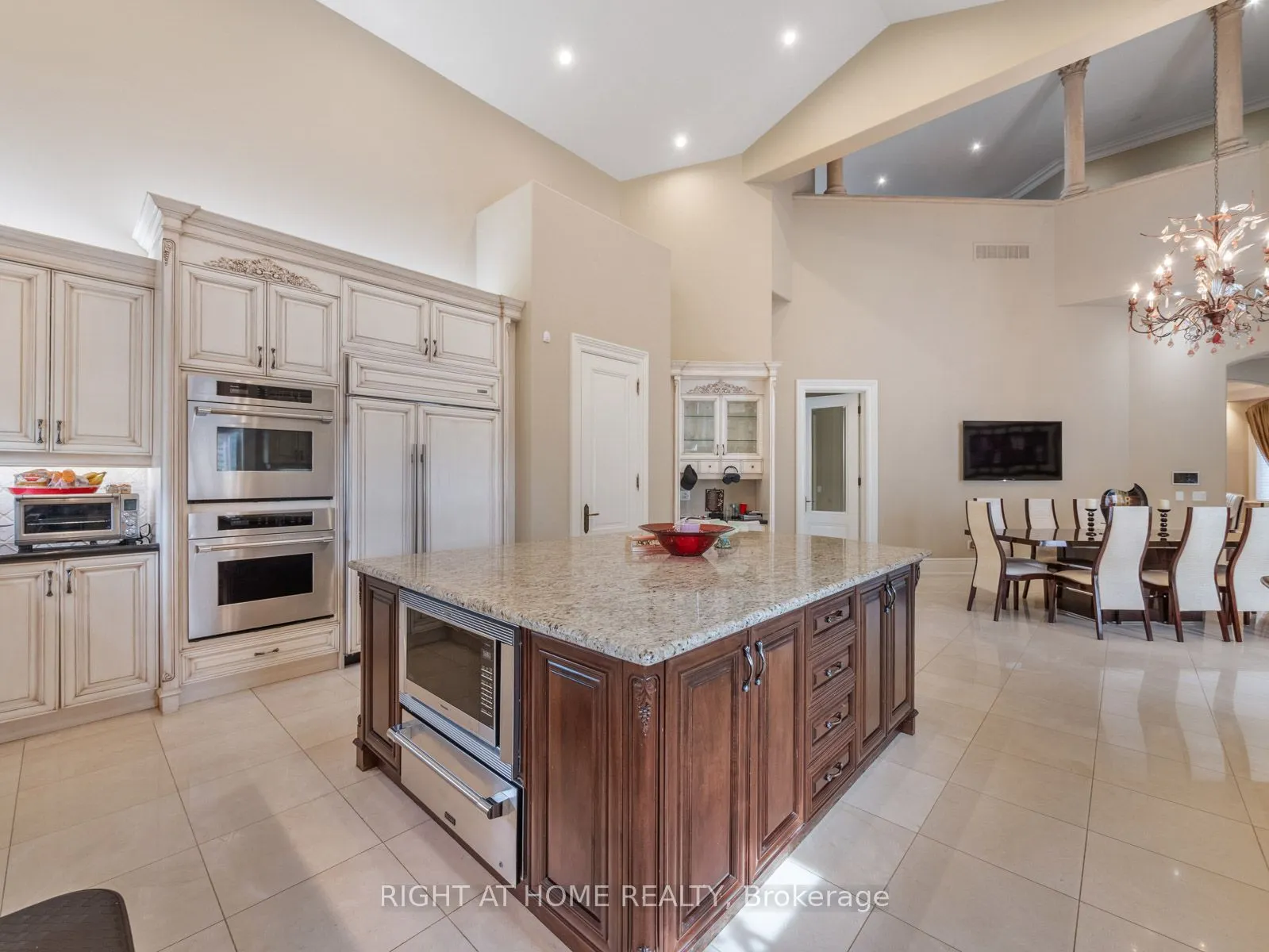 100 Rocmary Place