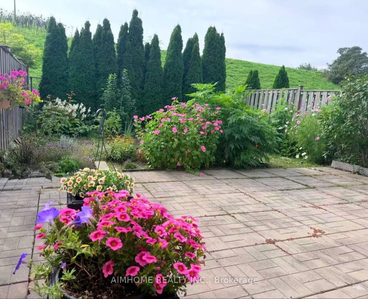 673 Caboto Trail