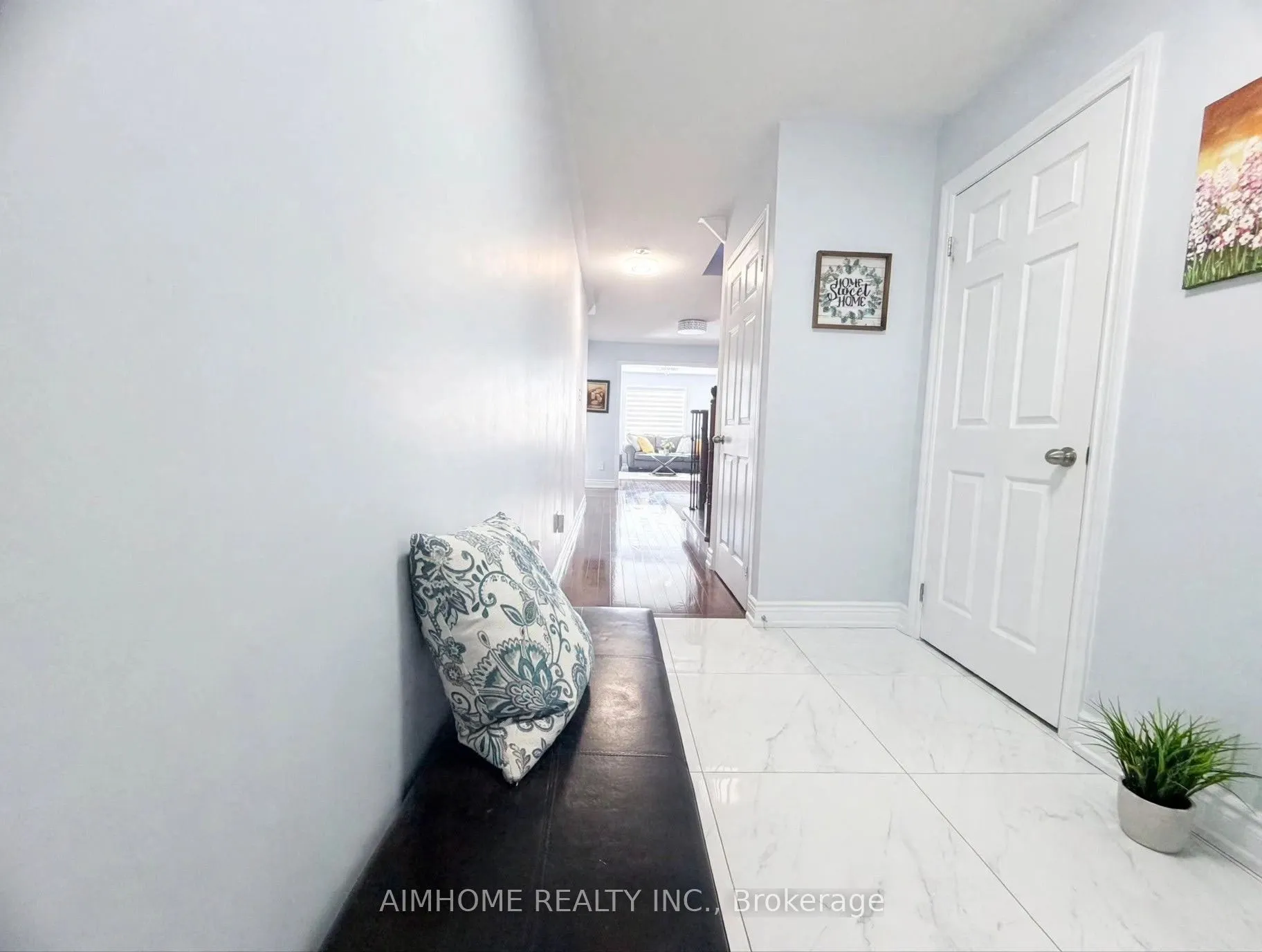 673 Caboto Trail