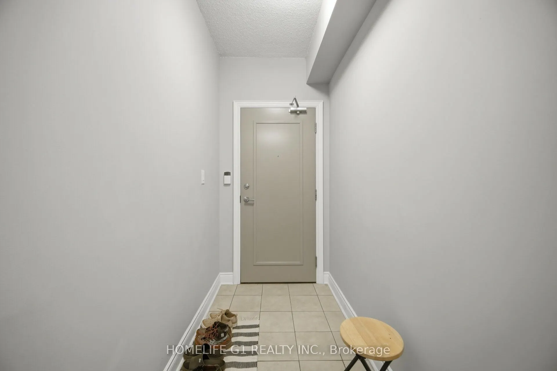 2396 Major Mackenzie Drive #212