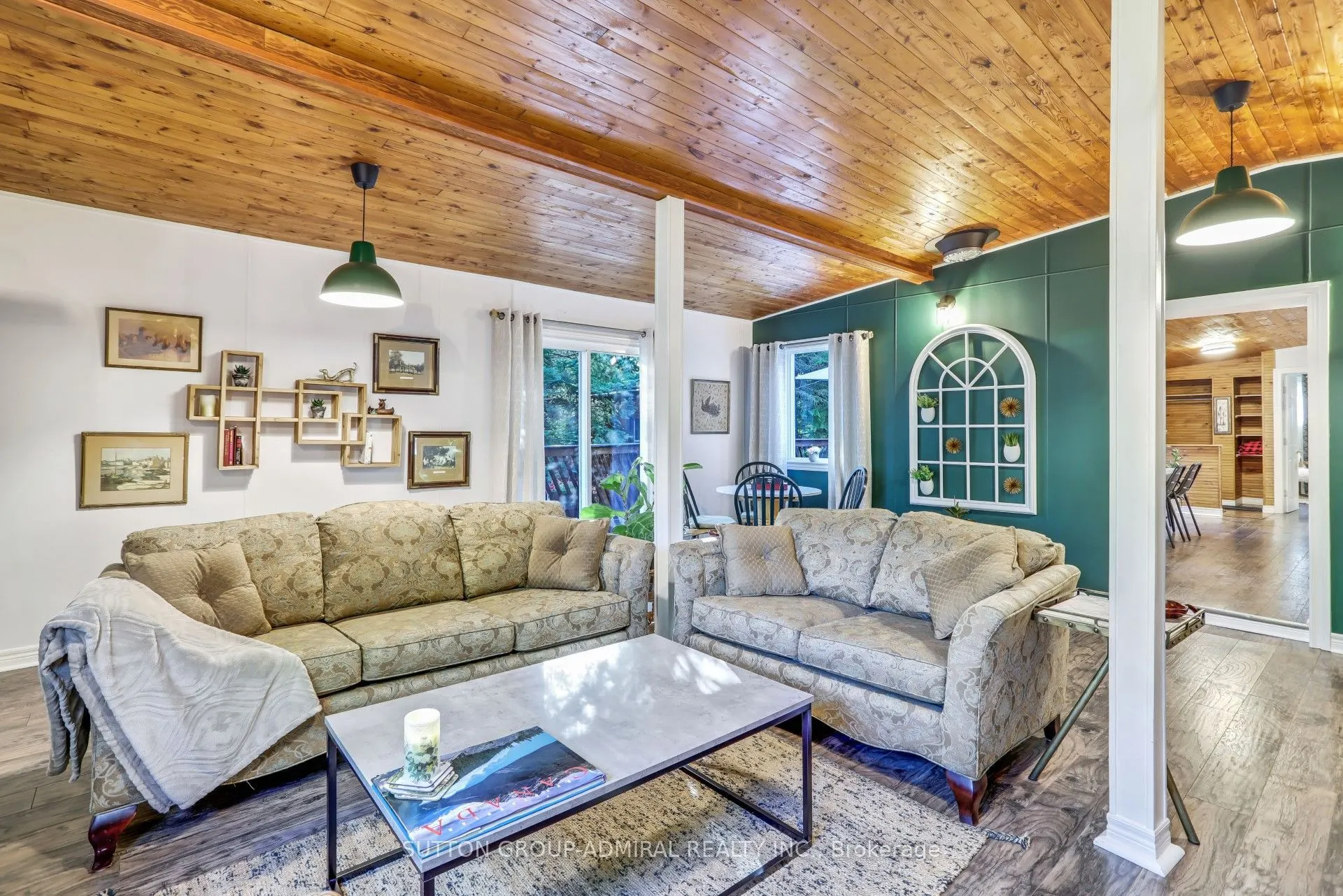 1087 Elm Road