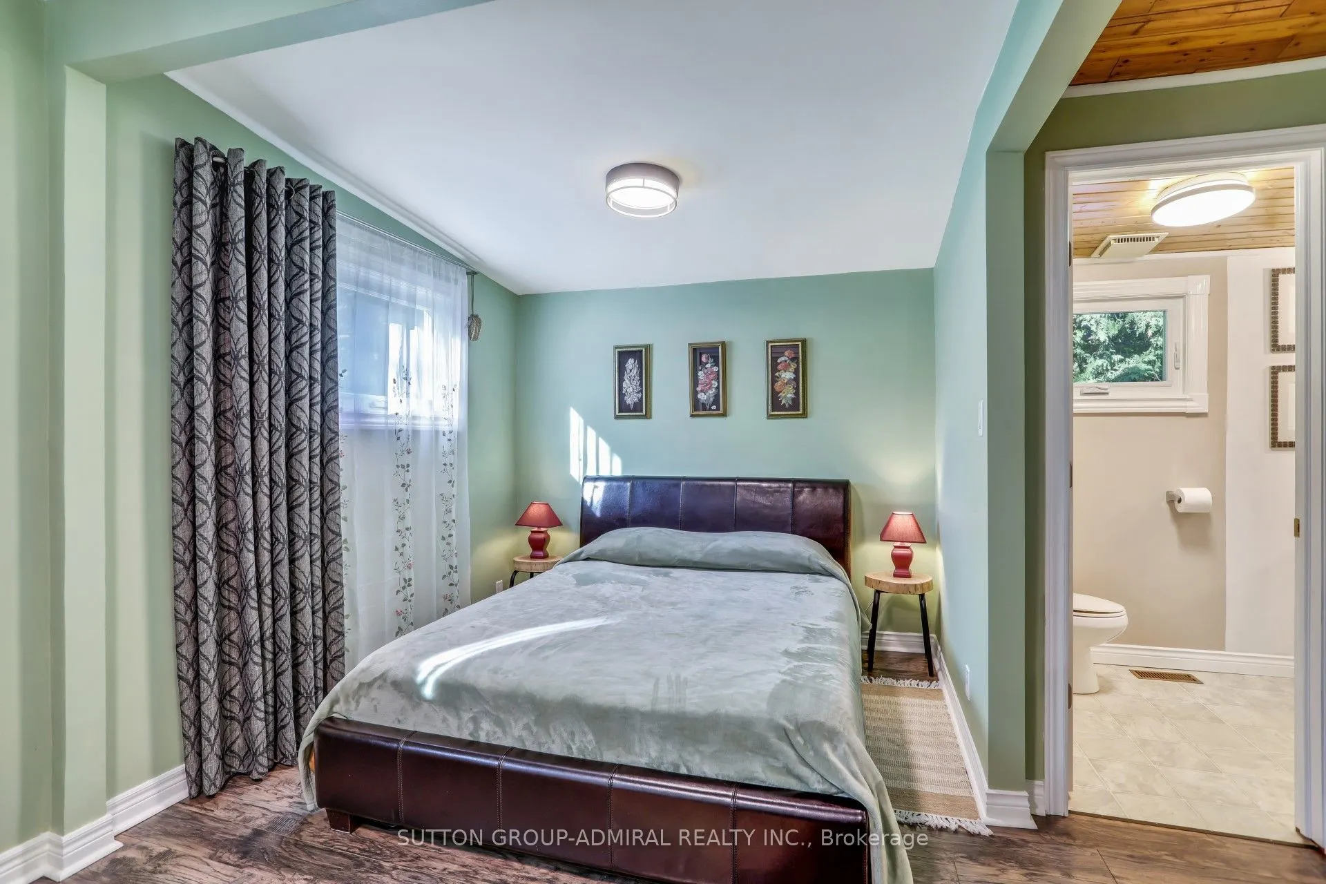 1087 Elm Road