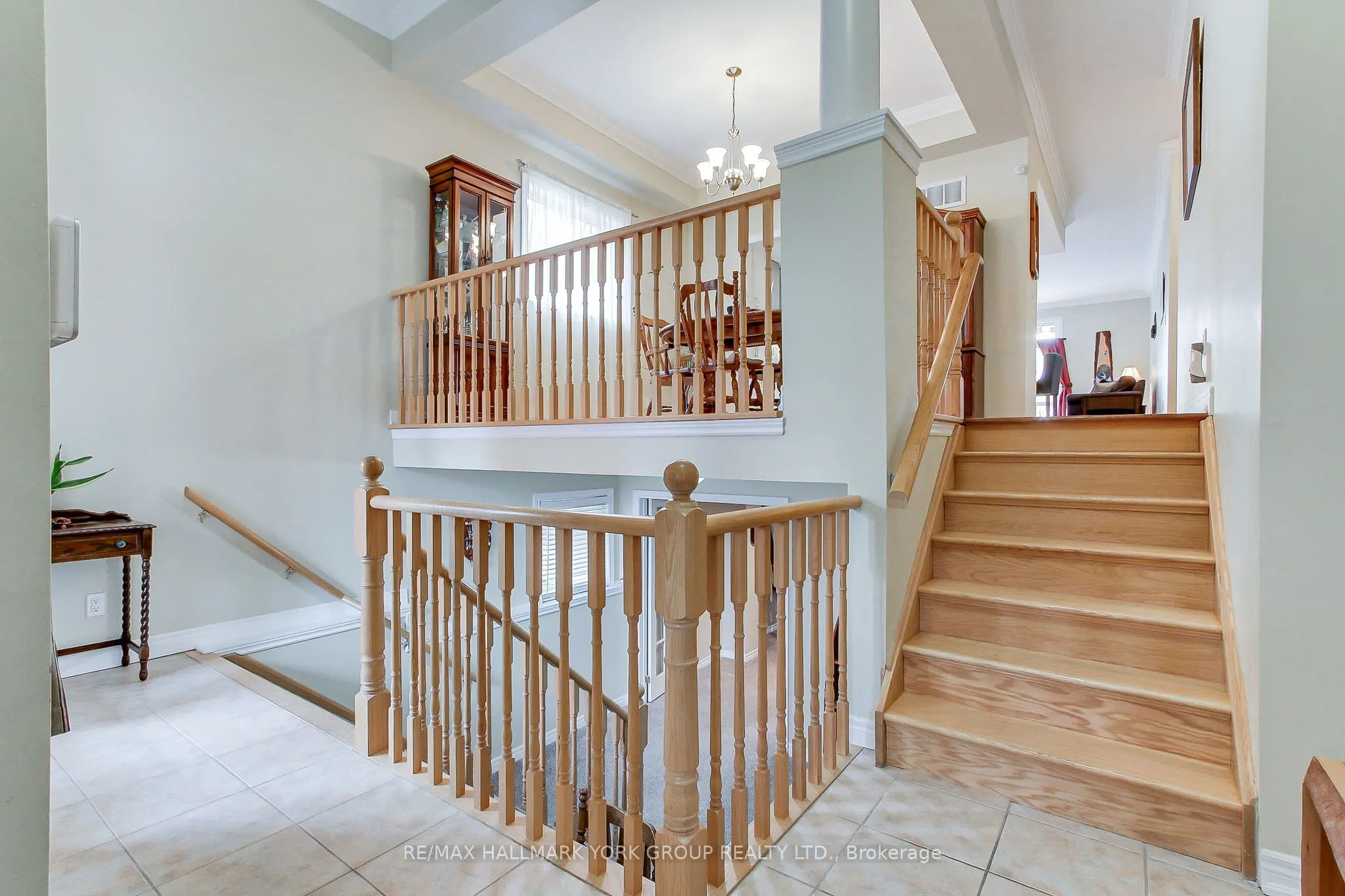 17 Hillview Drive