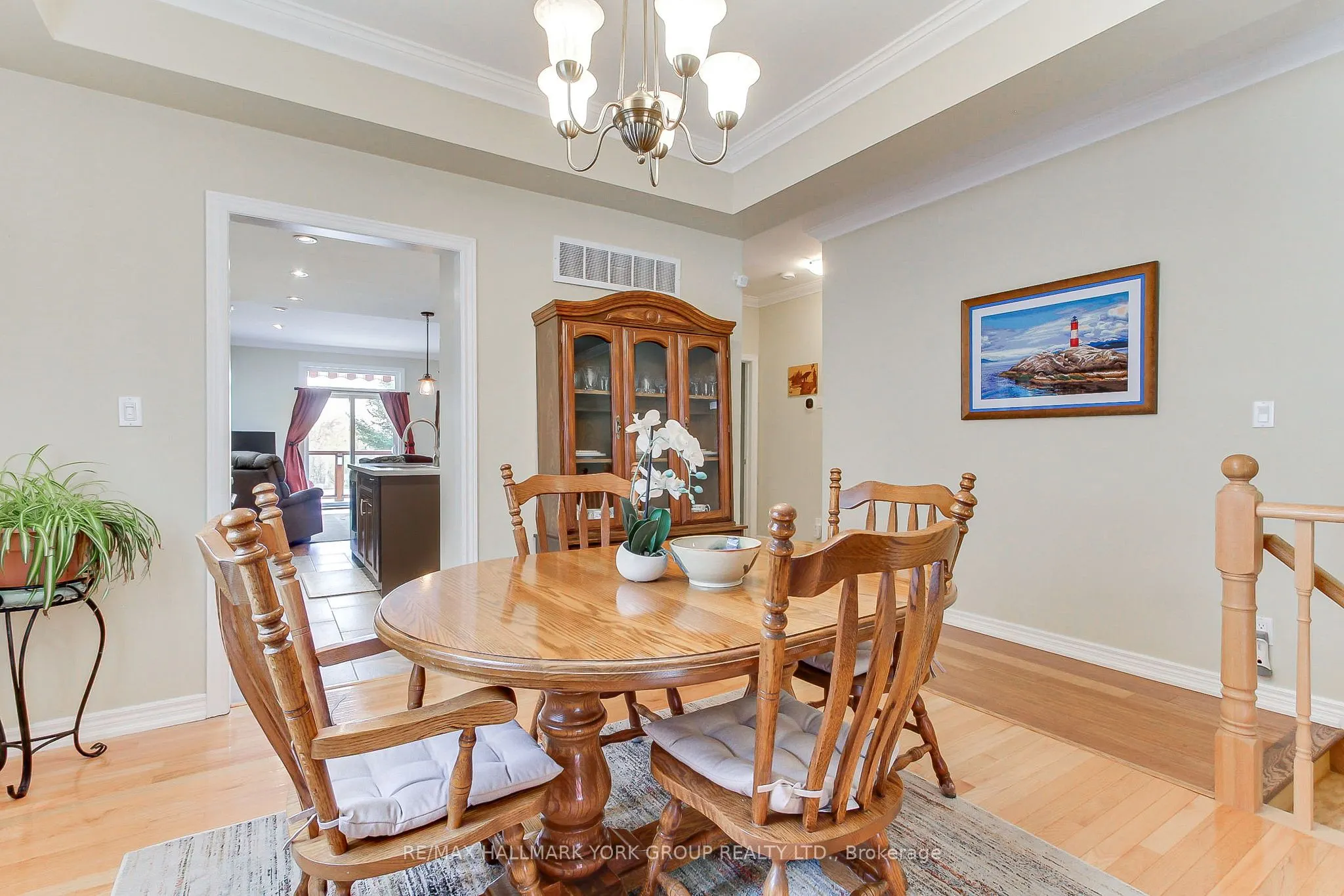 17 Hillview Drive