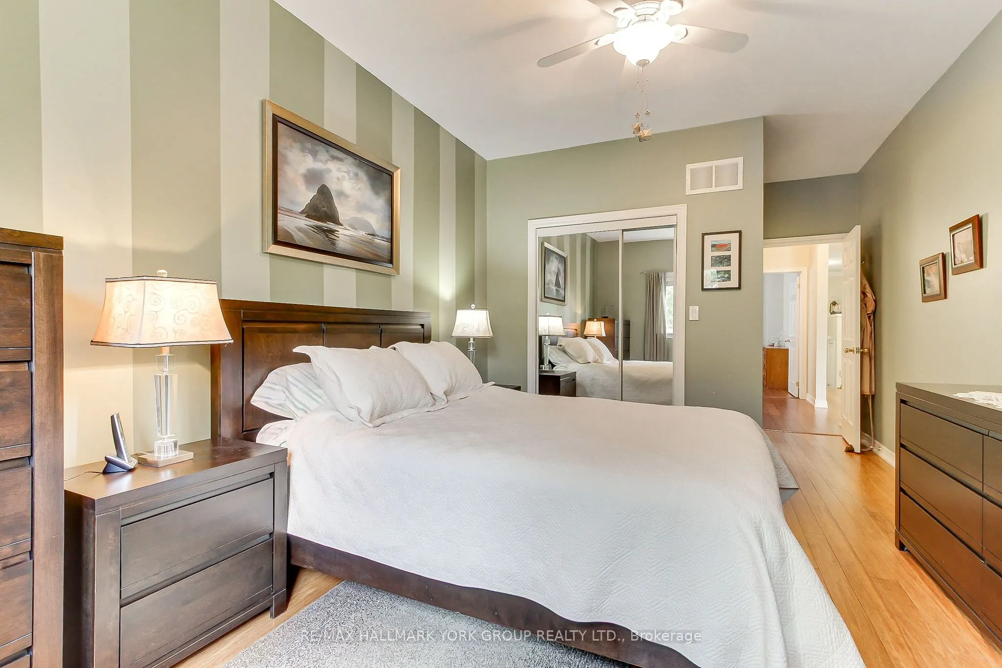 17 Hillview Drive
