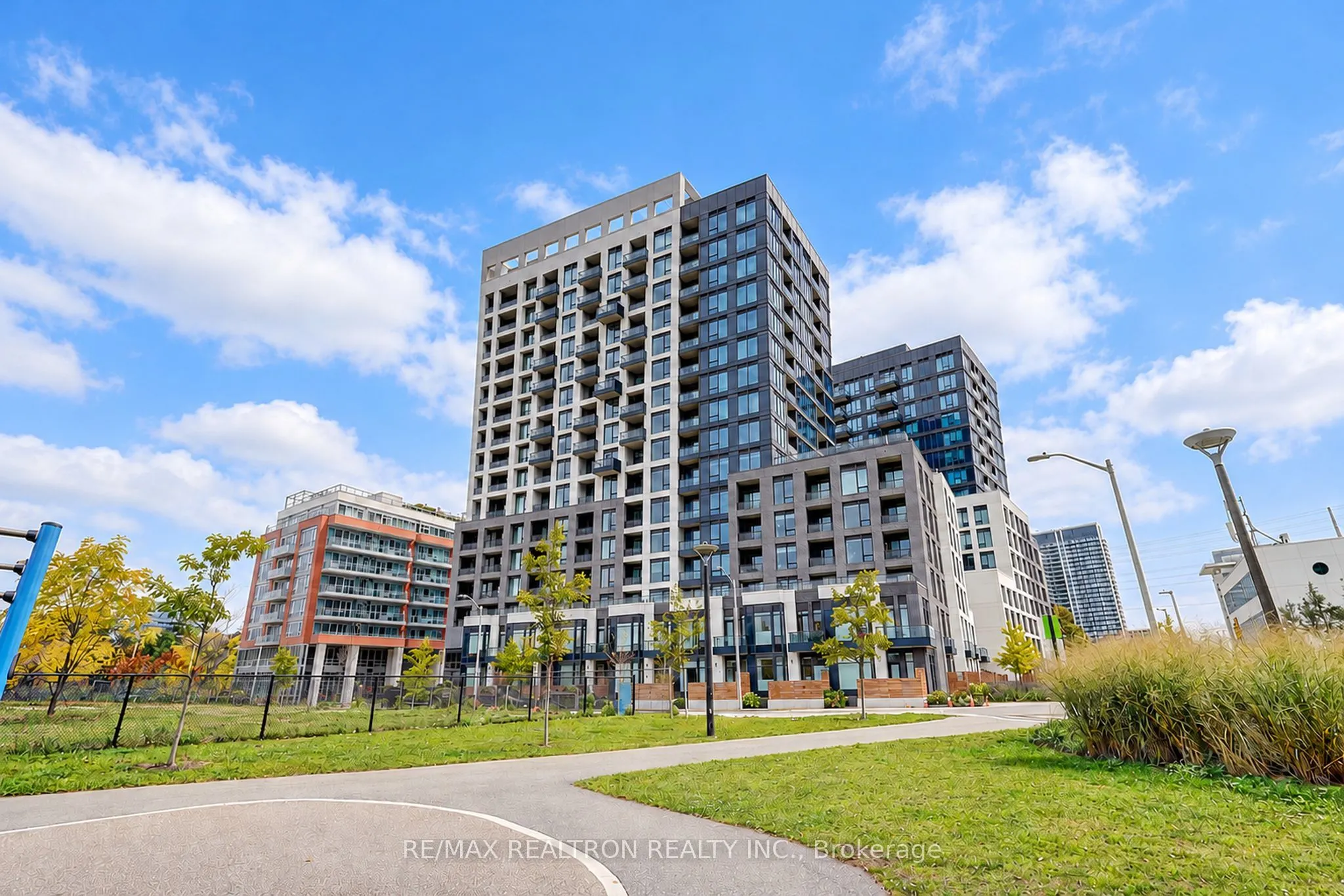 3 Rosewater Street #202W