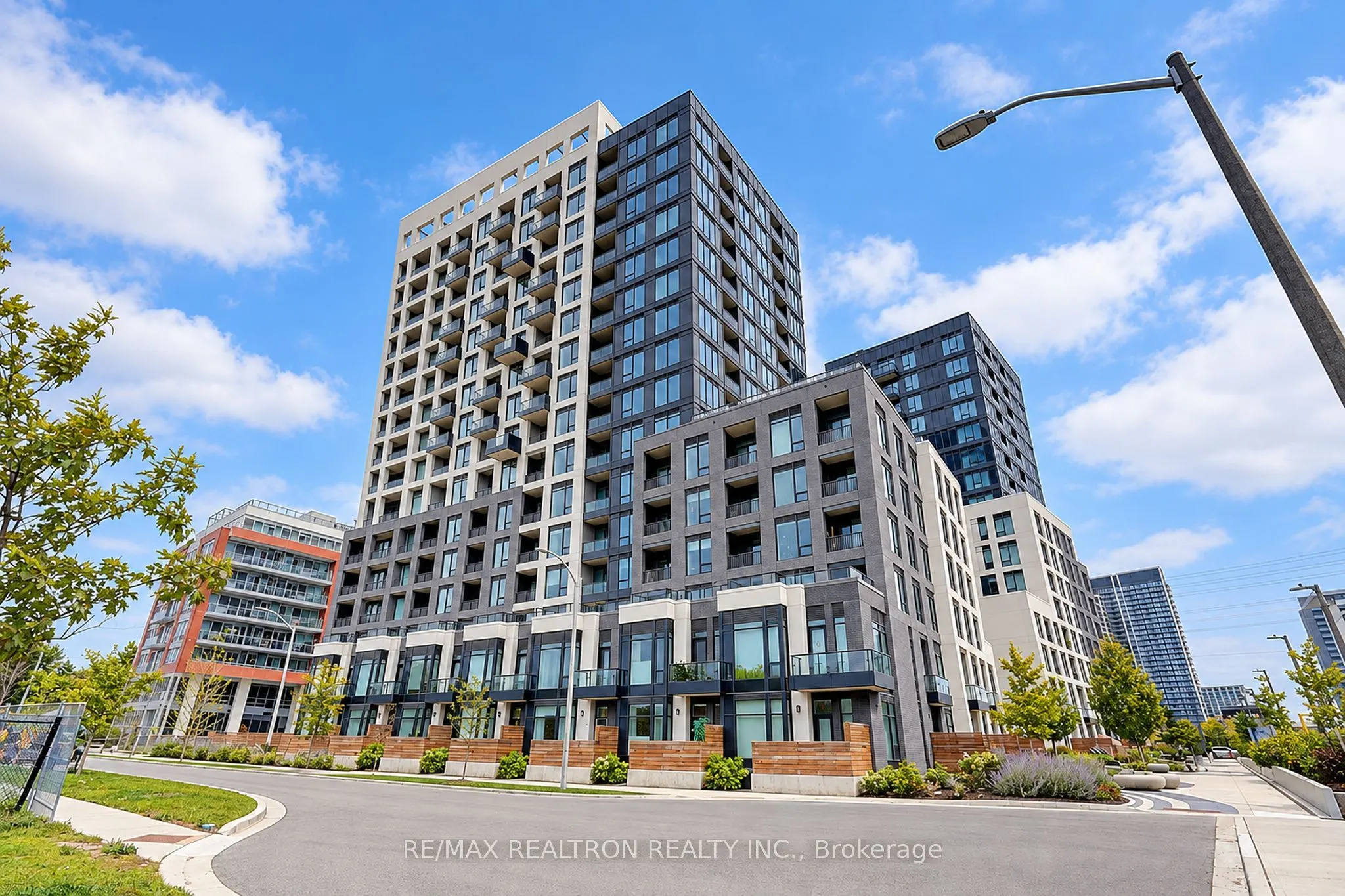 3 Rosewater Street #202W