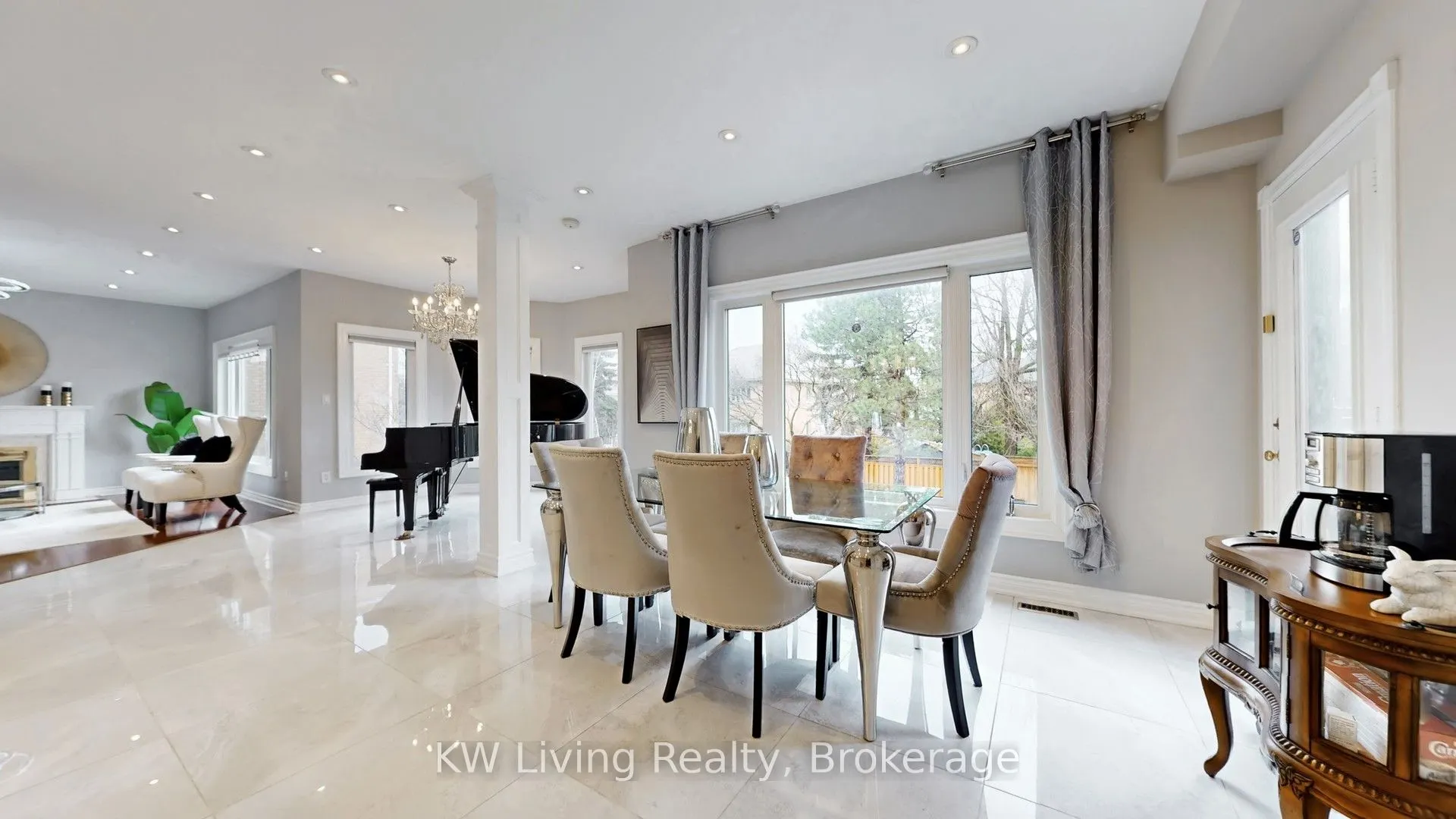 19 Spadina Road