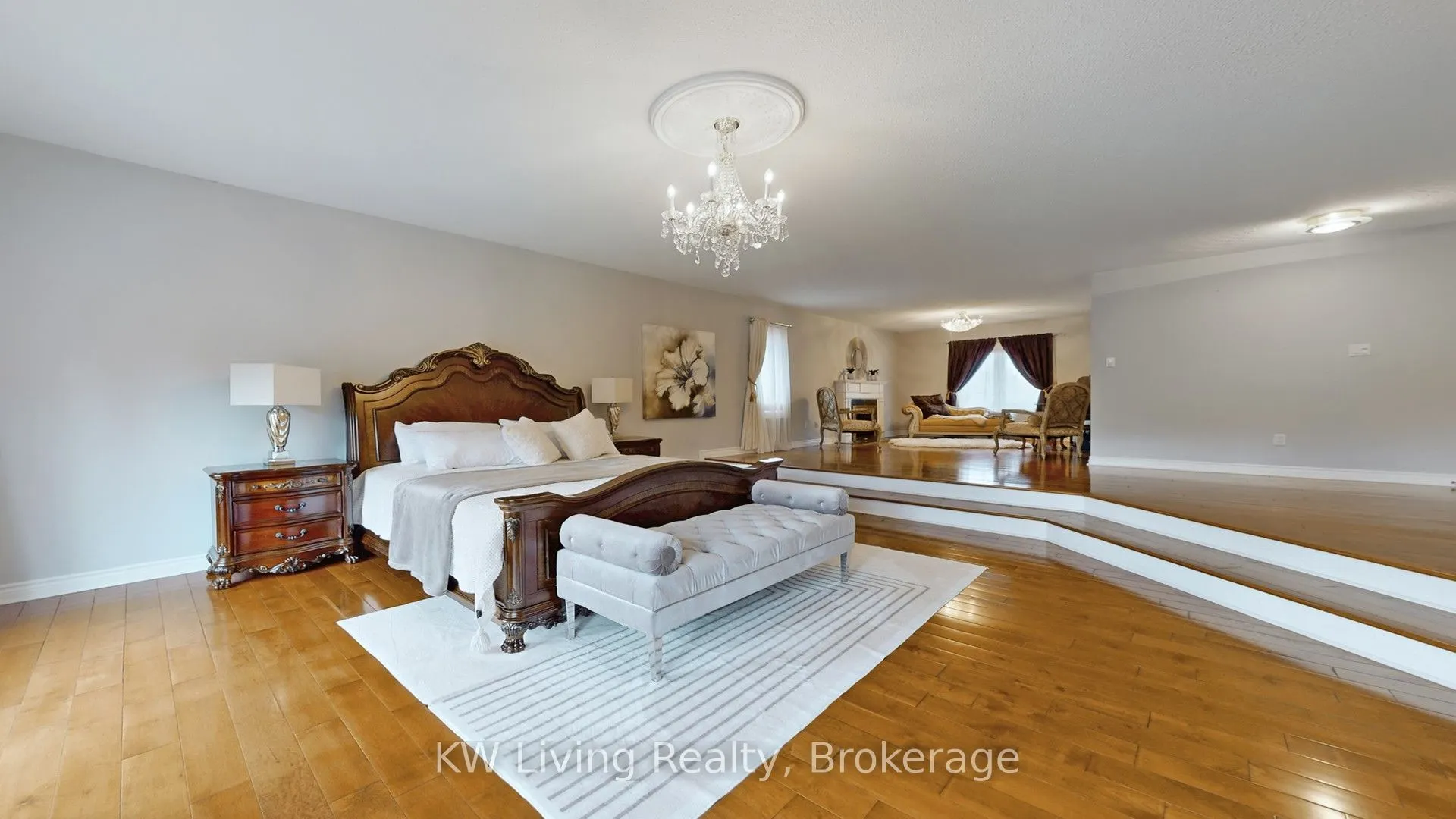 19 Spadina Road