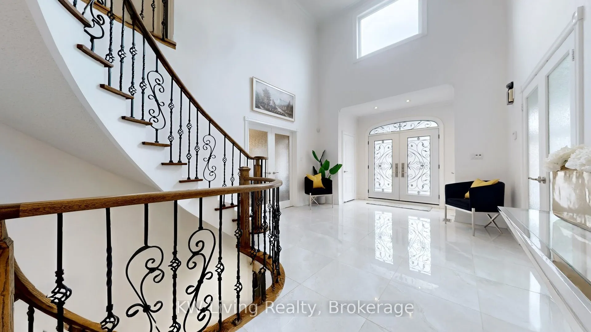 19 Spadina Road