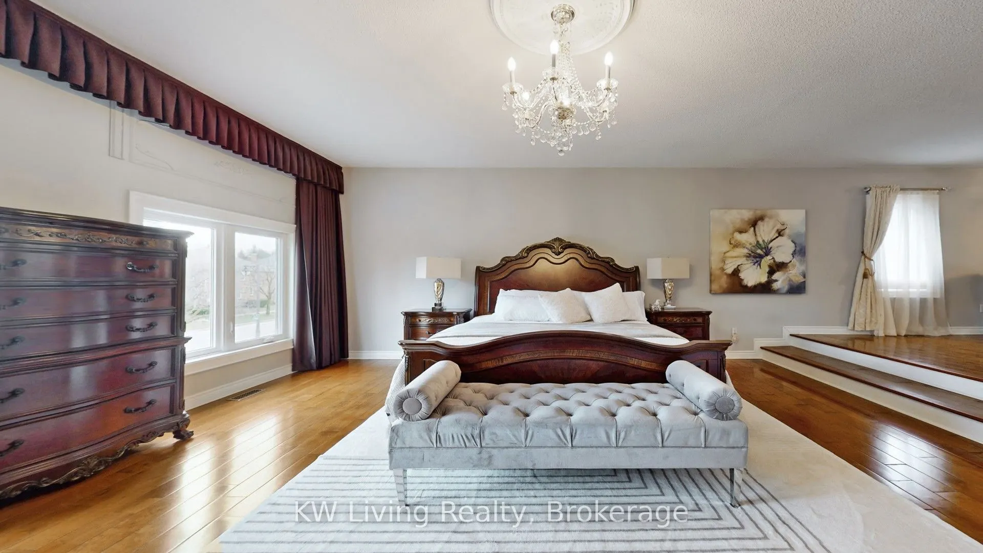 19 Spadina Road