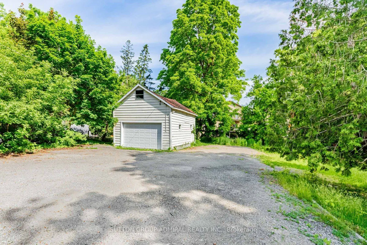 457 D'Arcy Street #1