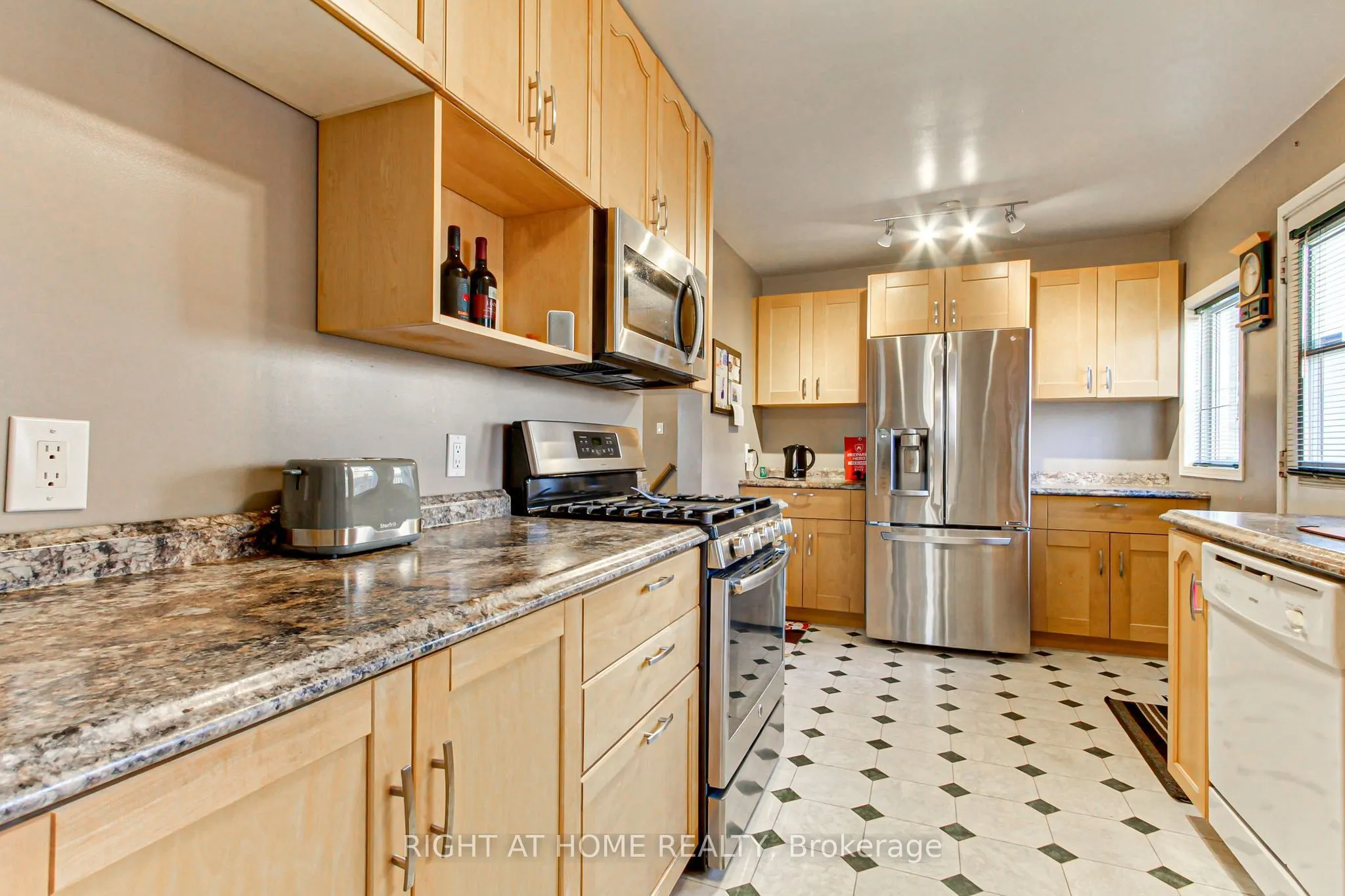 30 Kitimat Crescent