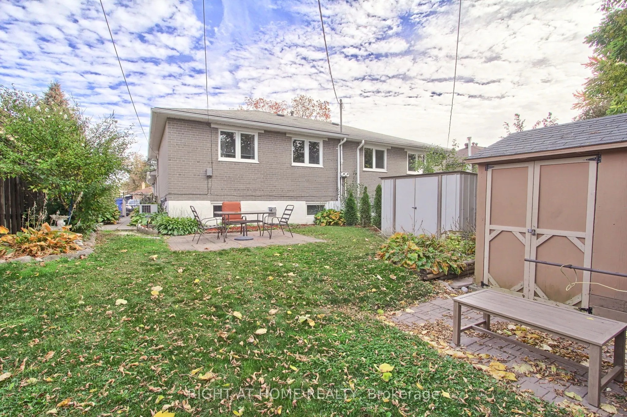 30 Kitimat Crescent