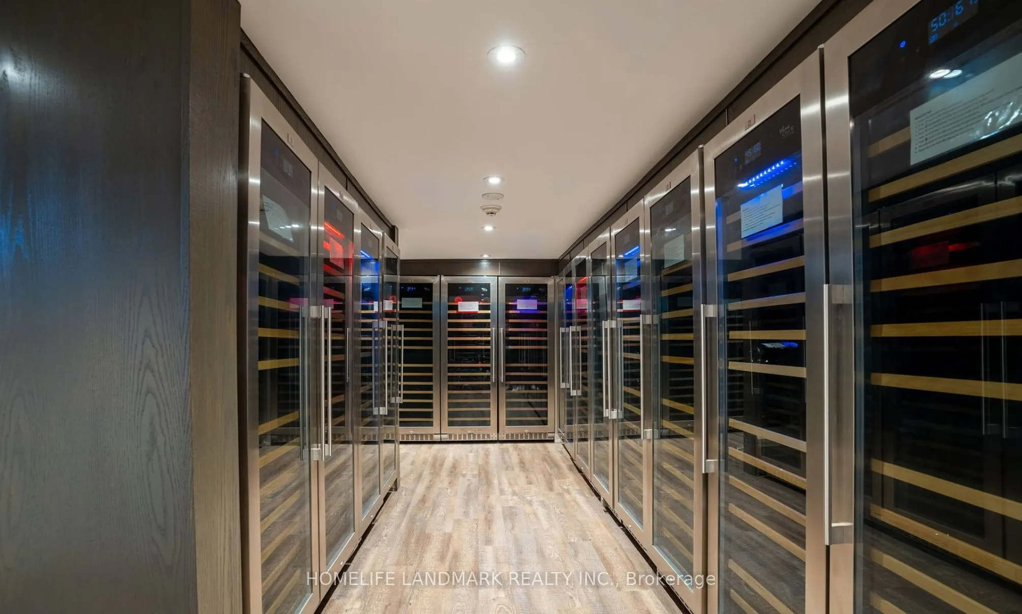 10360 Islington Avenue #211