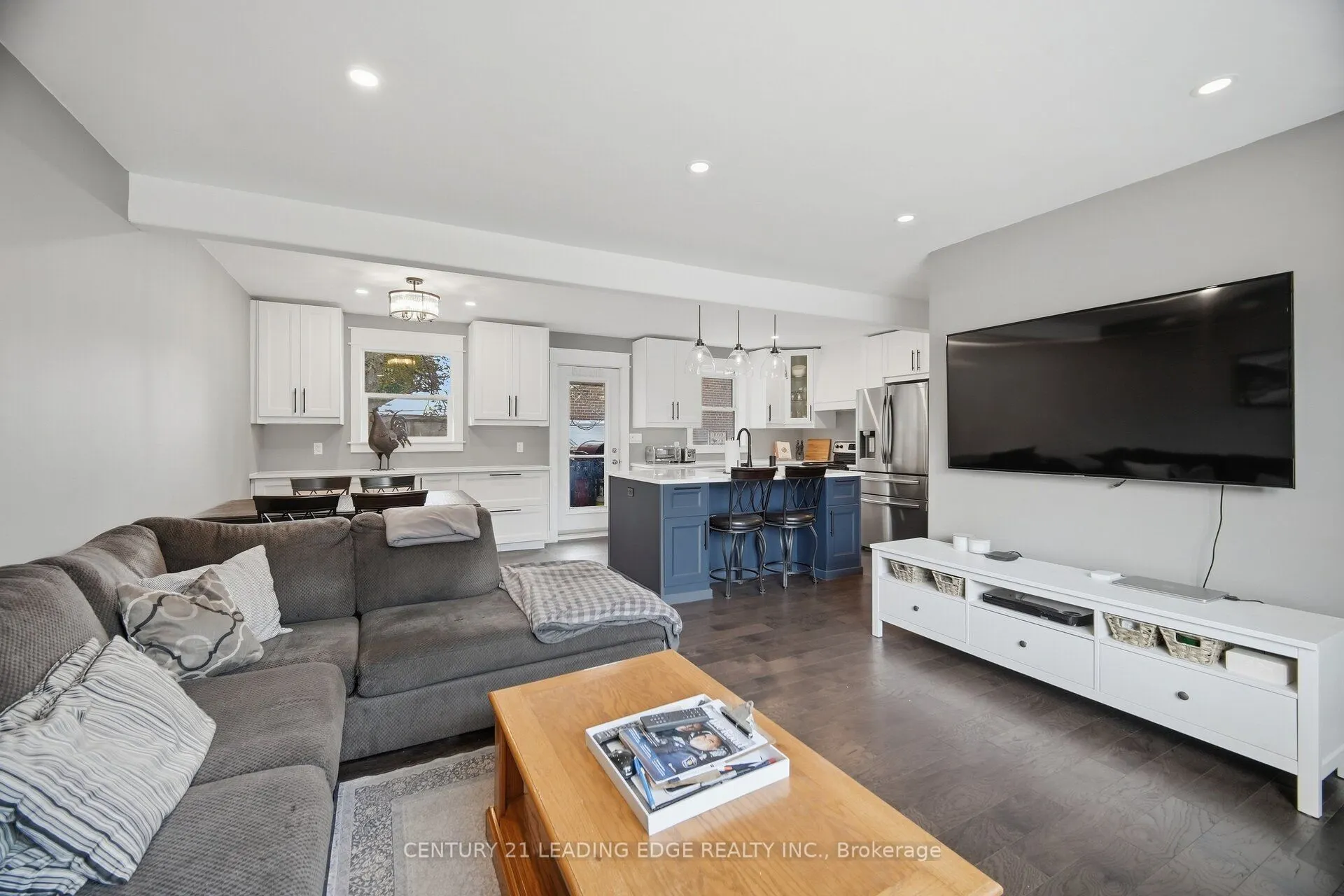 308 Rupert Avenue
