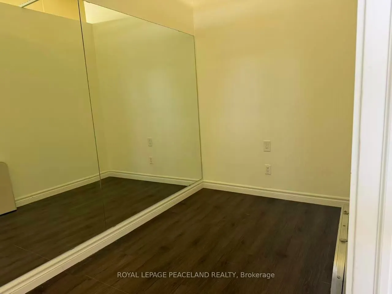 290 Yorktech Drive #20