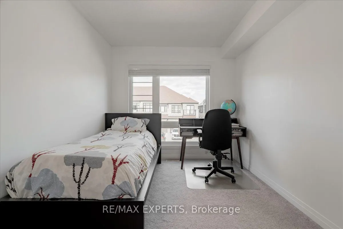 35 Landolfi Way