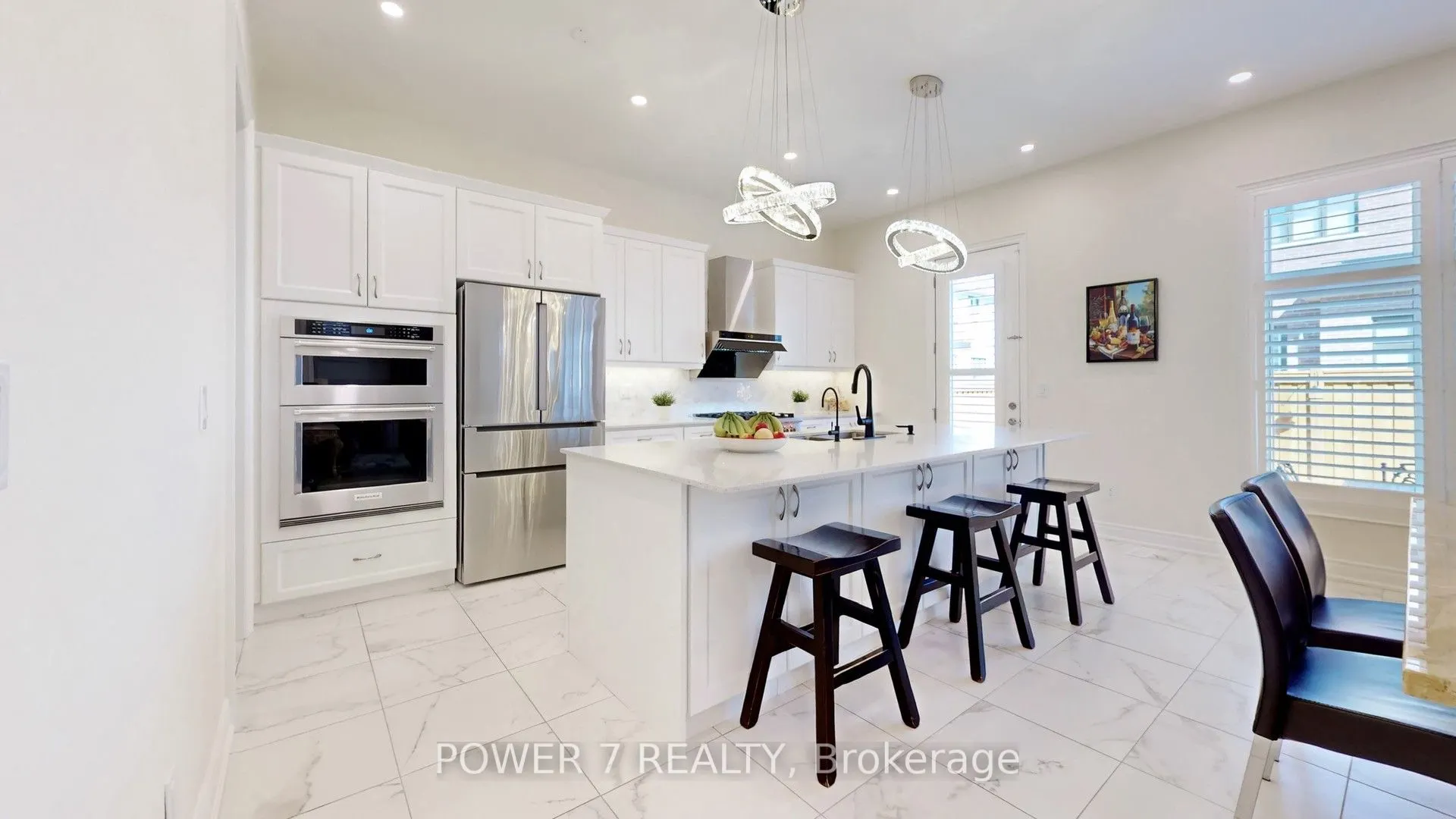 27 Joiner Circle