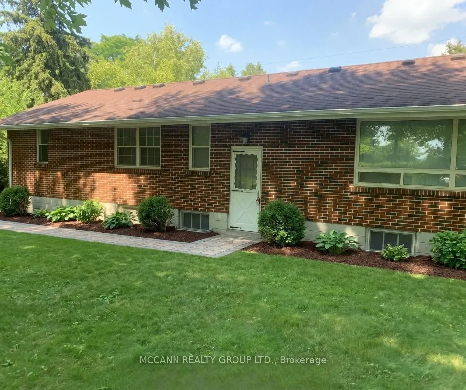 582 Mulock Court #B